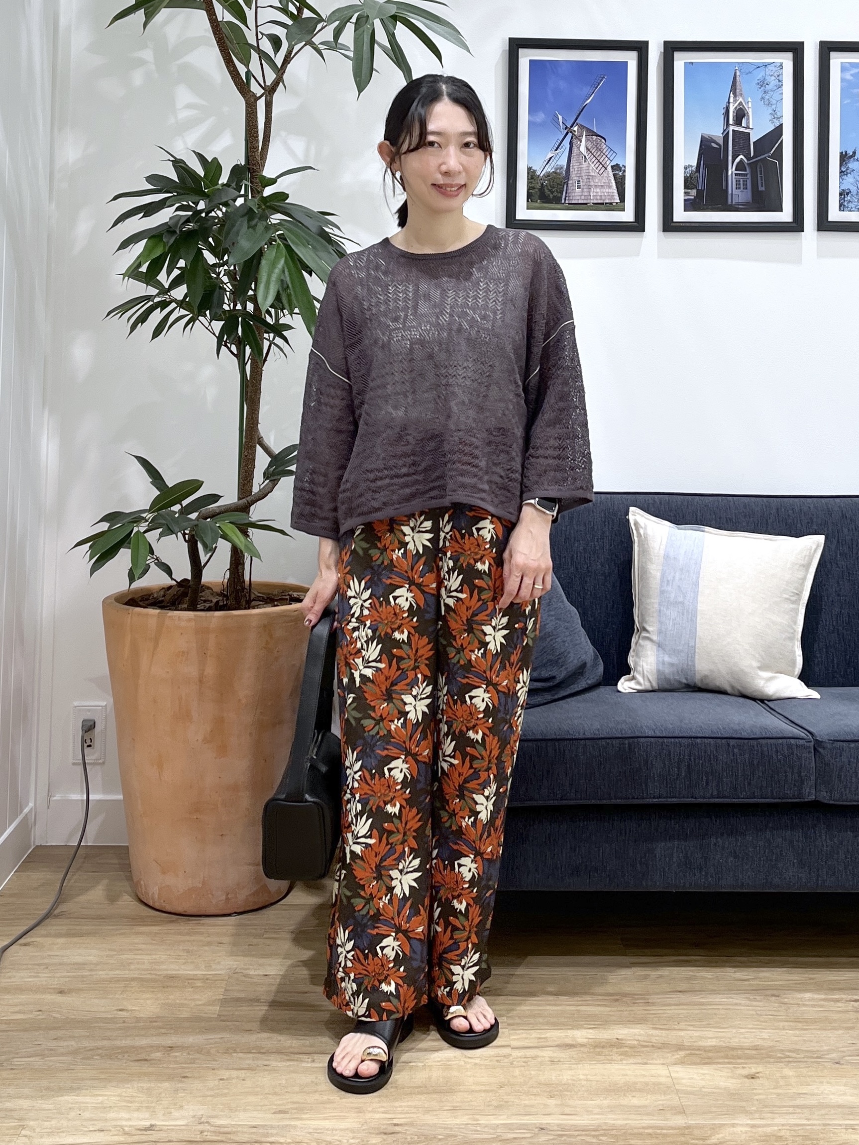 canaさんの「Dessin｜【洗える】ボタニカル柄リラクシーパンツ」を使ったコーディネート