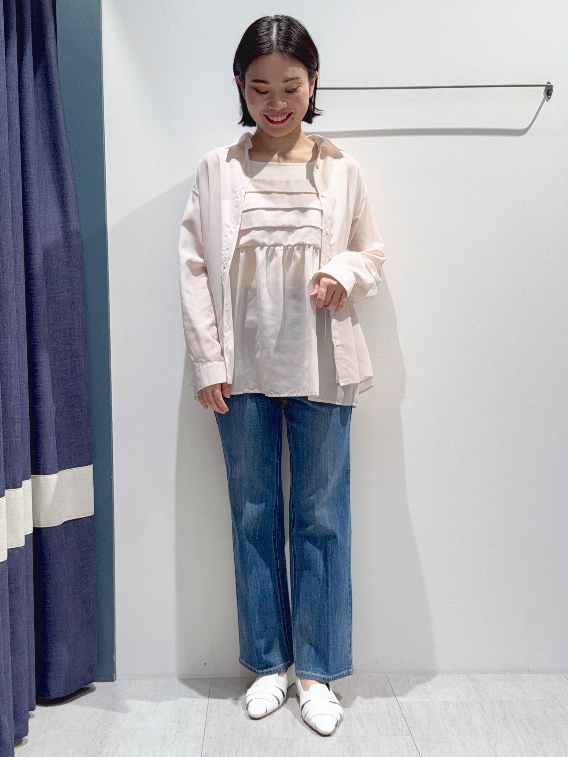 あんりさんの「grove｜【2点SET】今どきシアーシャツ＆キャミセット」を使ったコーディネート
