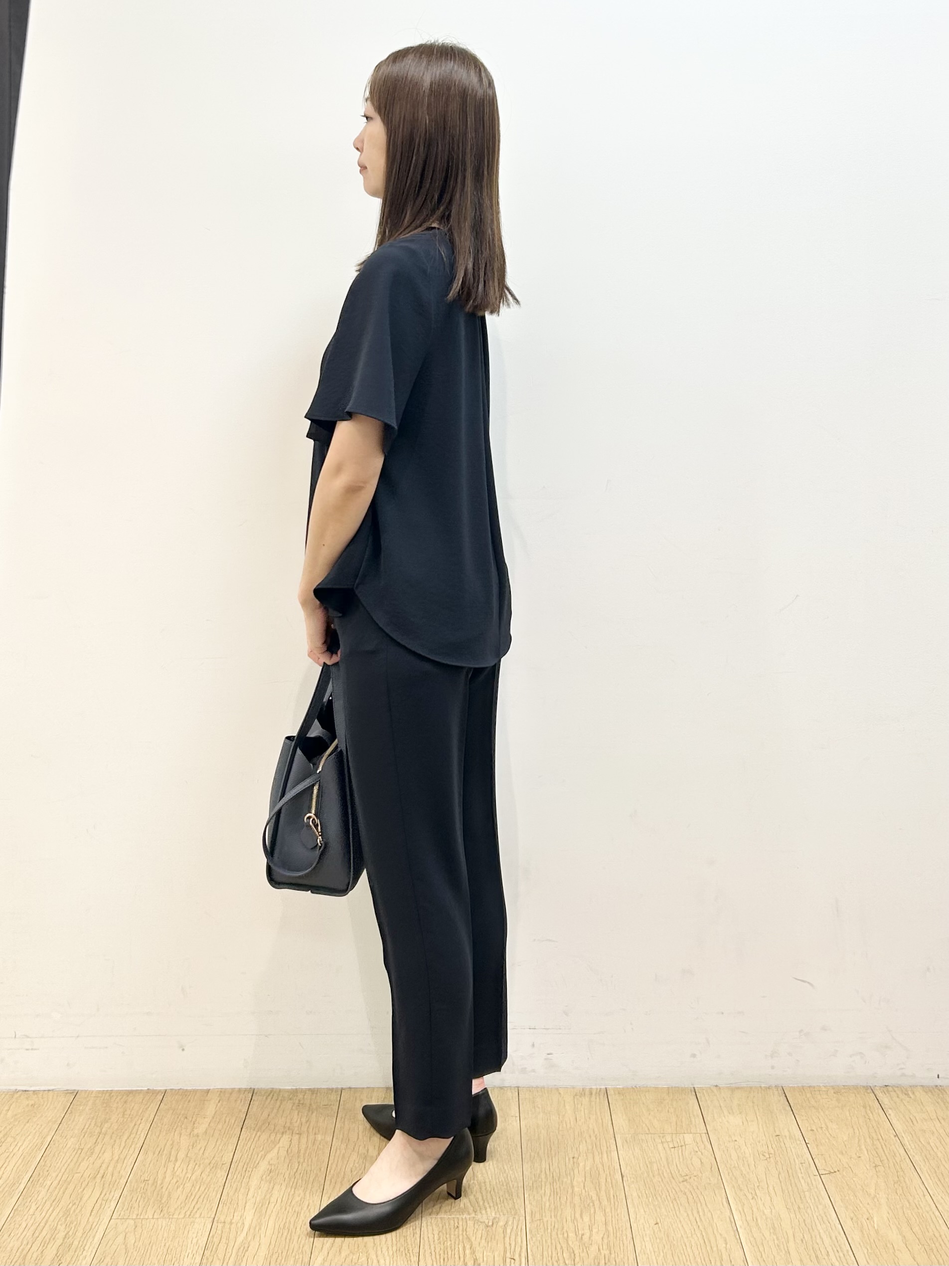 kozueさんの「INDIVI｜【着る日傘】シフォンドッキングブラウス」を使ったコーディネート