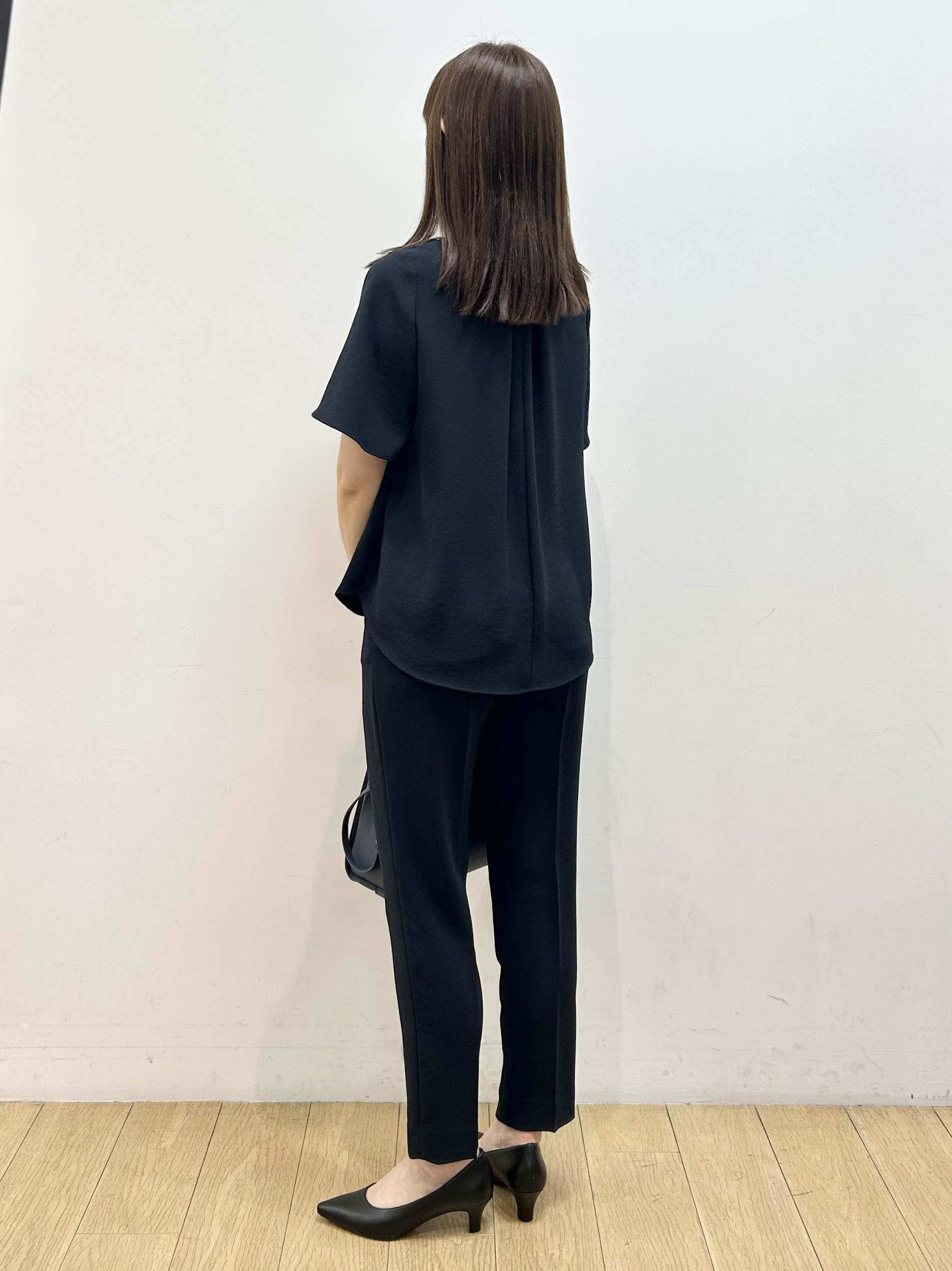 kozueさんの「INDIVI｜【着る日傘】シフォンドッキングブラウス」を使ったコーディネート