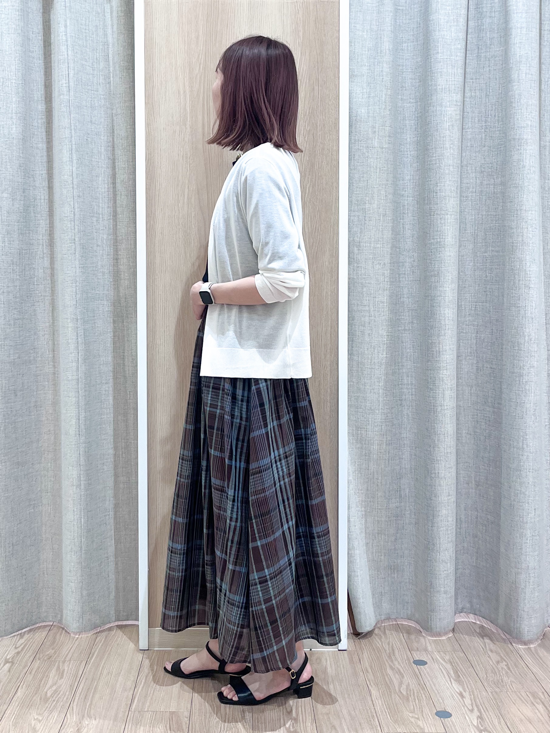 みーちゃんさんの「grove｜高評価！【接触冷感／UVカットetc】ベーシックショートカーディガン」を使ったコーディネート
