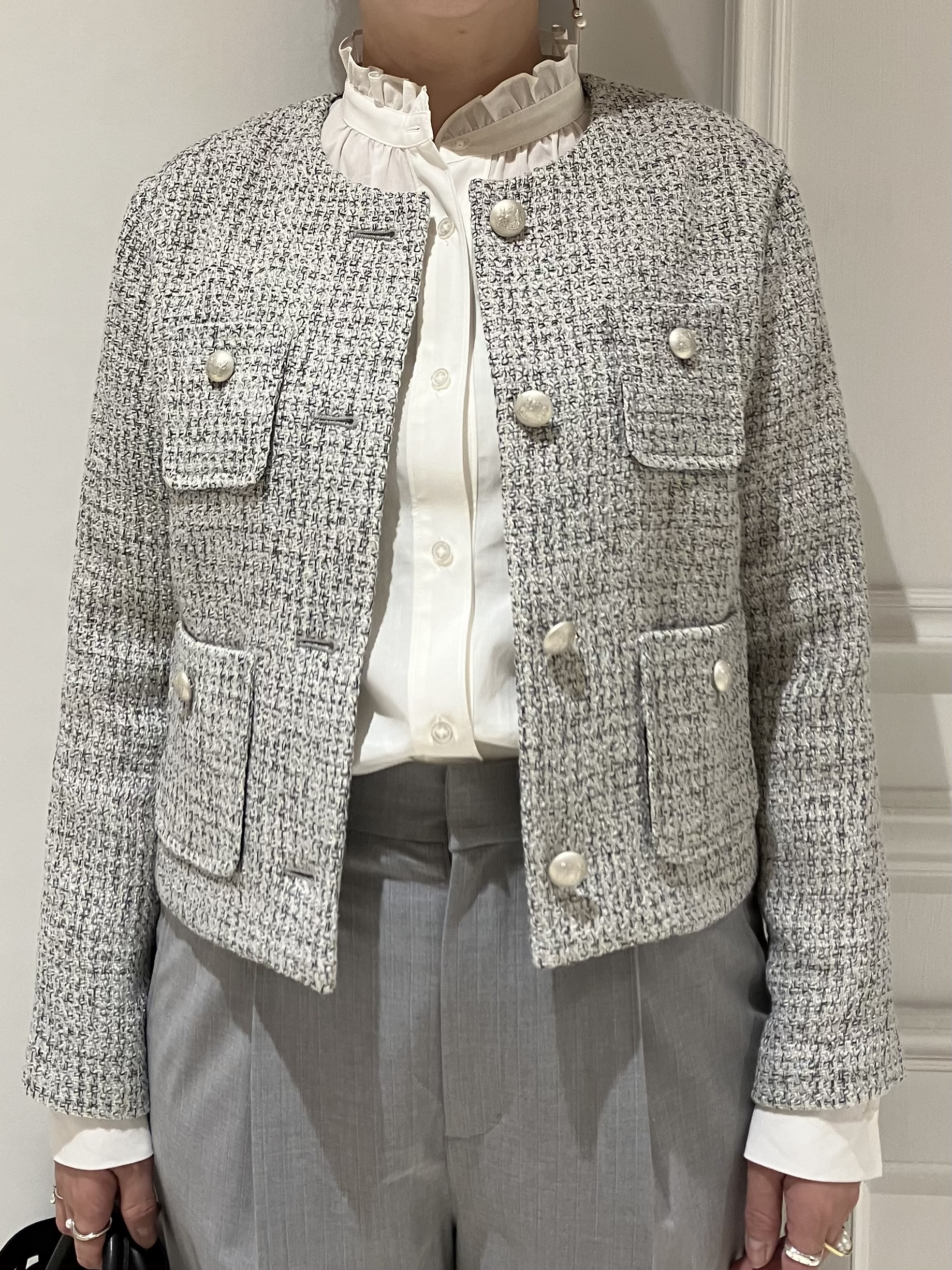 TAJIさんの「DRESSTERIOR｜◆ラメミックスツイードジャケット」を使ったコーディネート