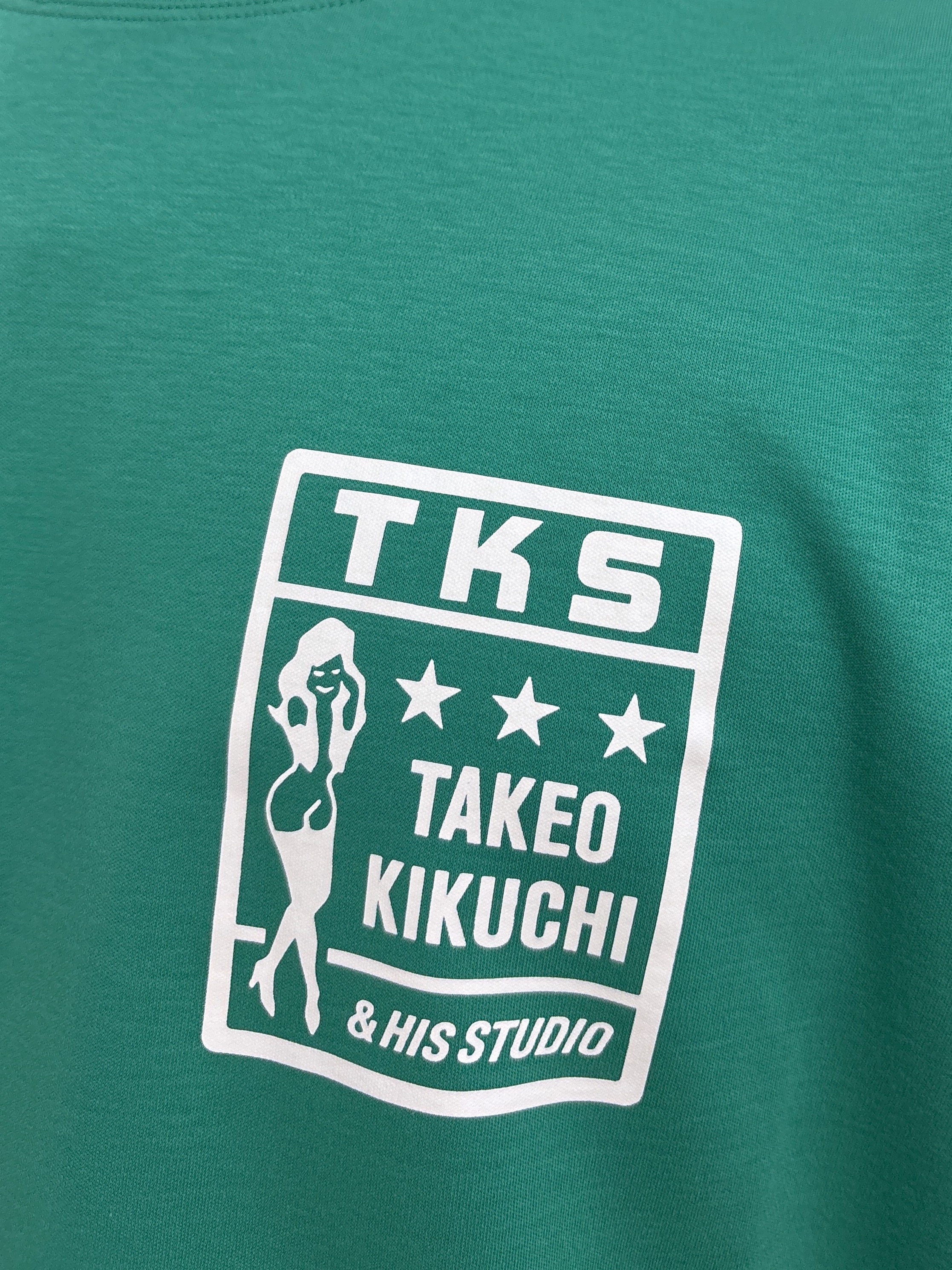 KEIさんの「TAKEO KIKUCHI｜【BOWLER HAT LABEL】ボーラーハットウォーカー刺繍 半袖ボタンダウンシャツ」を使ったコーディネート