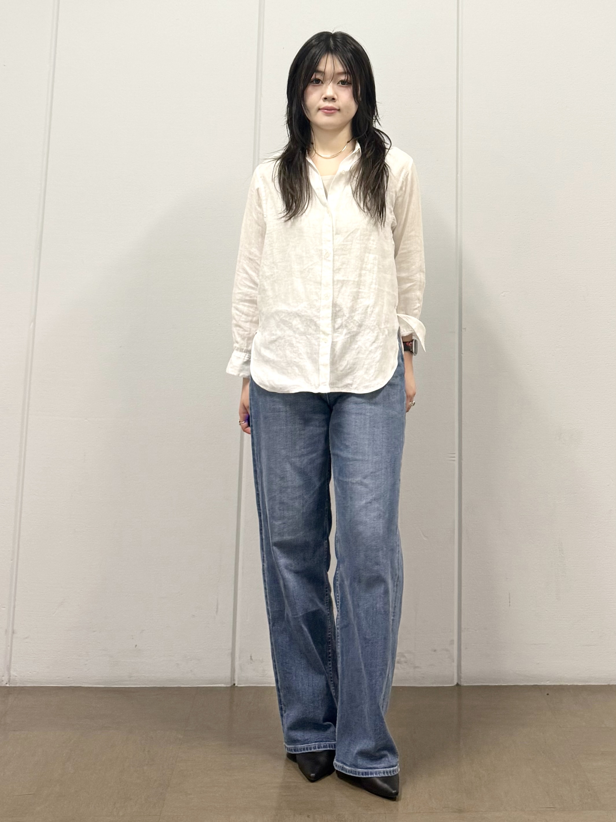 mizukiさんの「INDIVI｜【さらに軽く軽快！／着る日傘】颯爽ジレジャケット」を使ったコーディネート