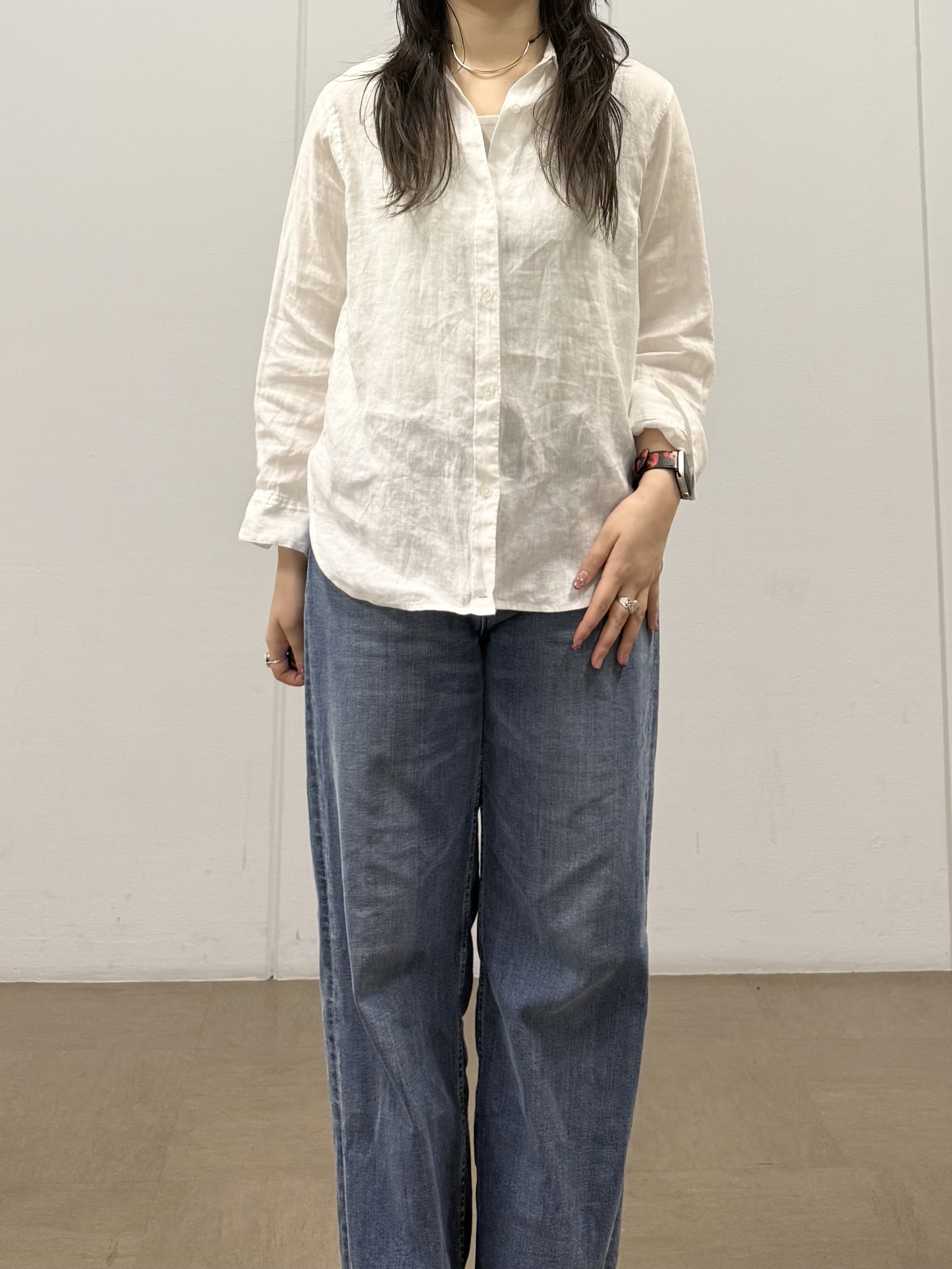 mizukiさんの「INDIVI｜【さらに軽く軽快！／着る日傘】颯爽ジレジャケット」を使ったコーディネート