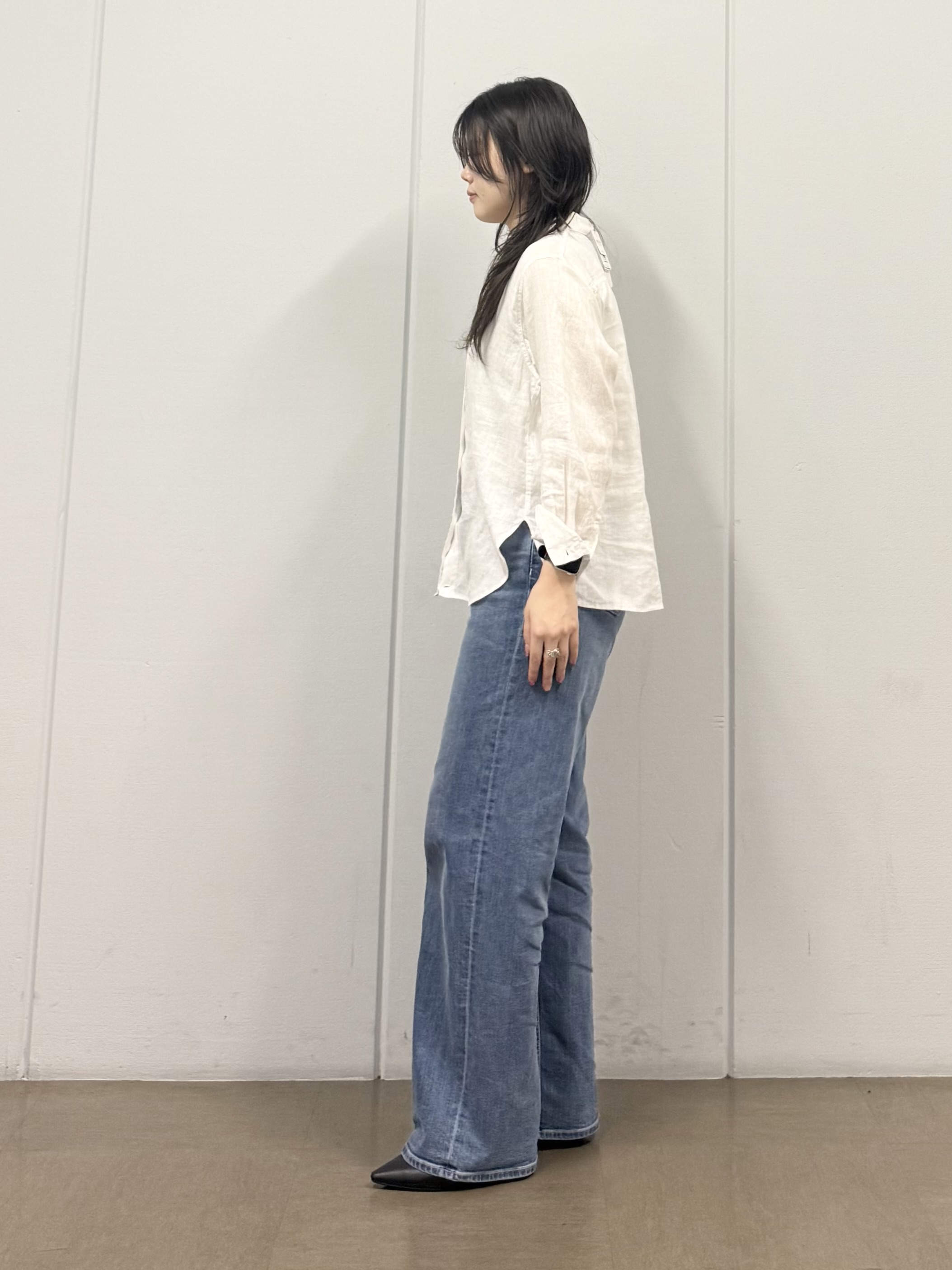 mizukiさんの「INDIVI｜【さらに軽く軽快！／着る日傘】颯爽ジレジャケット」を使ったコーディネート