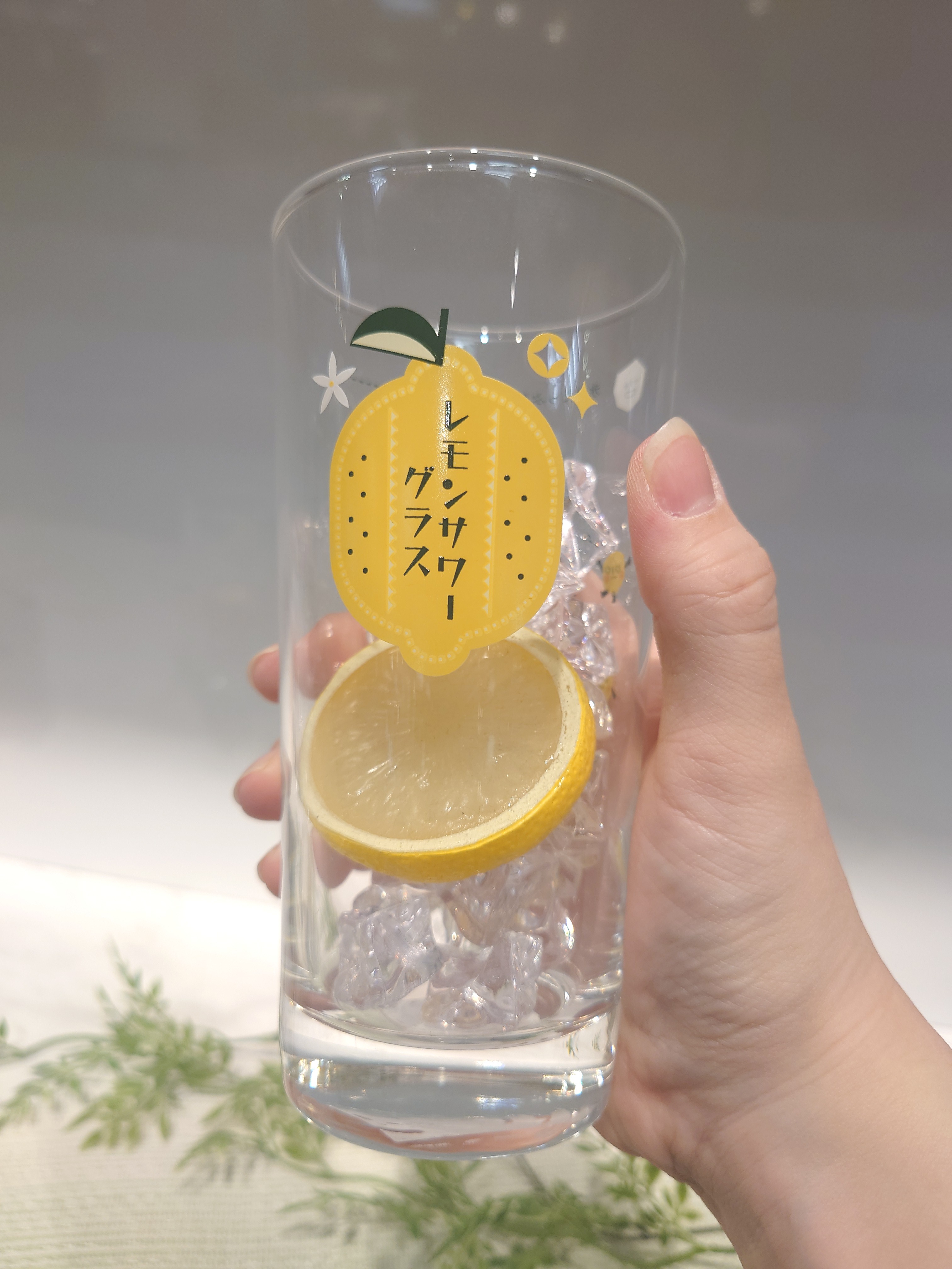 wave3さんの「212 KITCHEN STORE｜レモンサワージョッキ (目安つき)」を使ったコーディネート