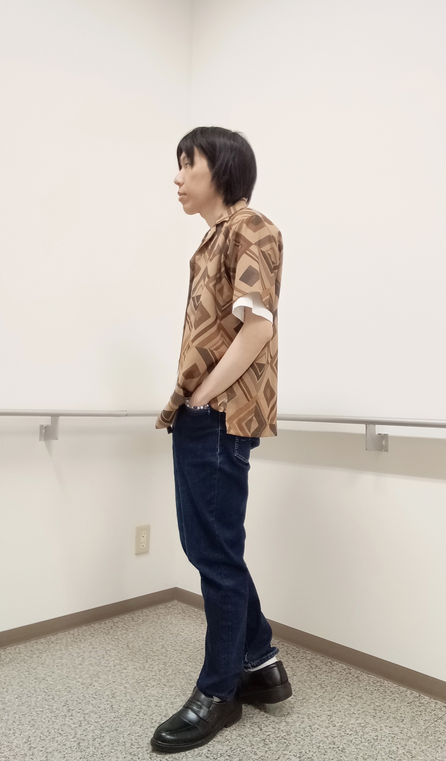 moritaさんの「TAKEO KIKUCHI｜【吸汗速乾】タイル柄プリント 半袖シャツ」を使ったコーディネート