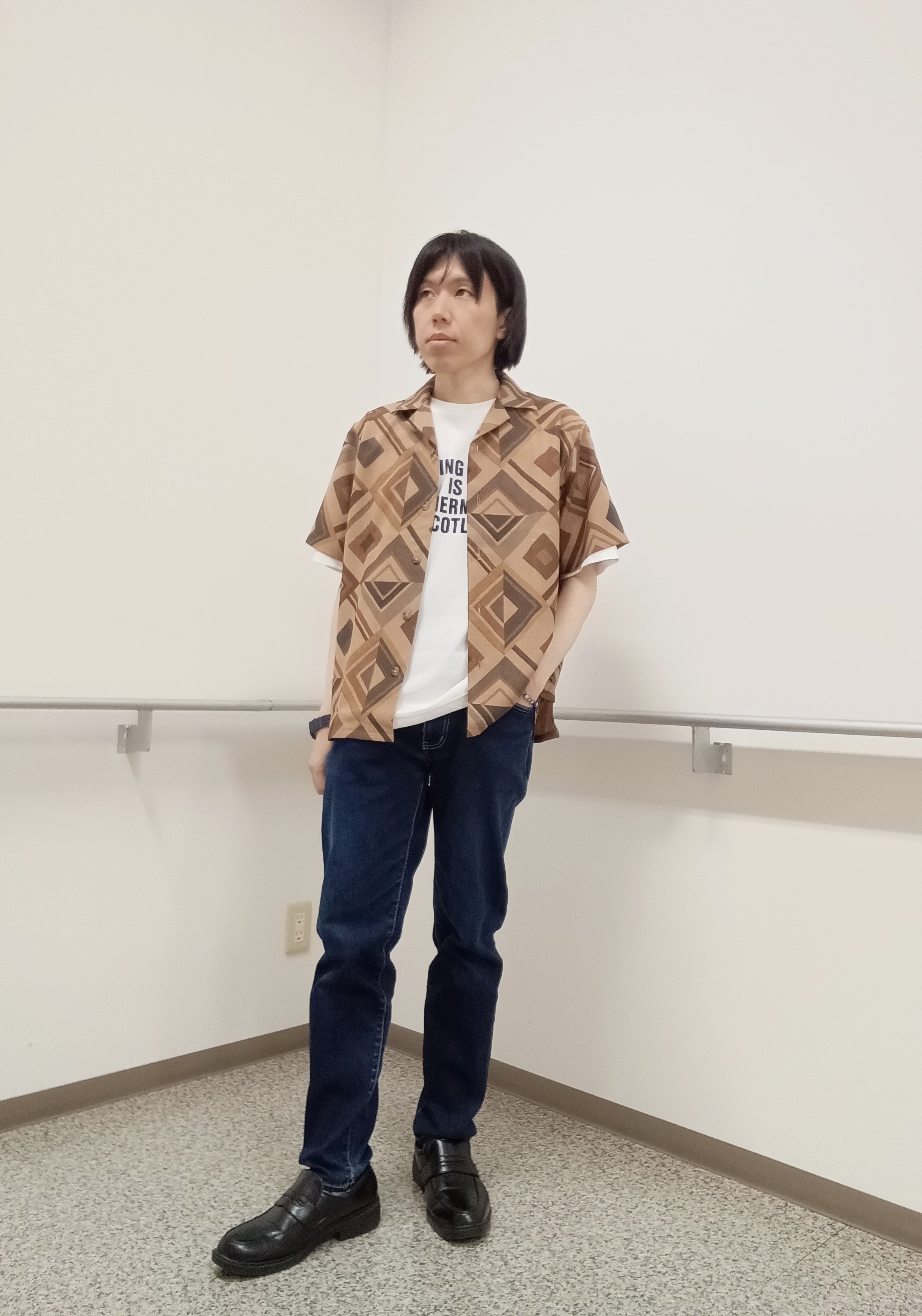 moritaさんの「TAKEO KIKUCHI｜【吸汗速乾】タイル柄プリント 半袖シャツ」を使ったコーディネート