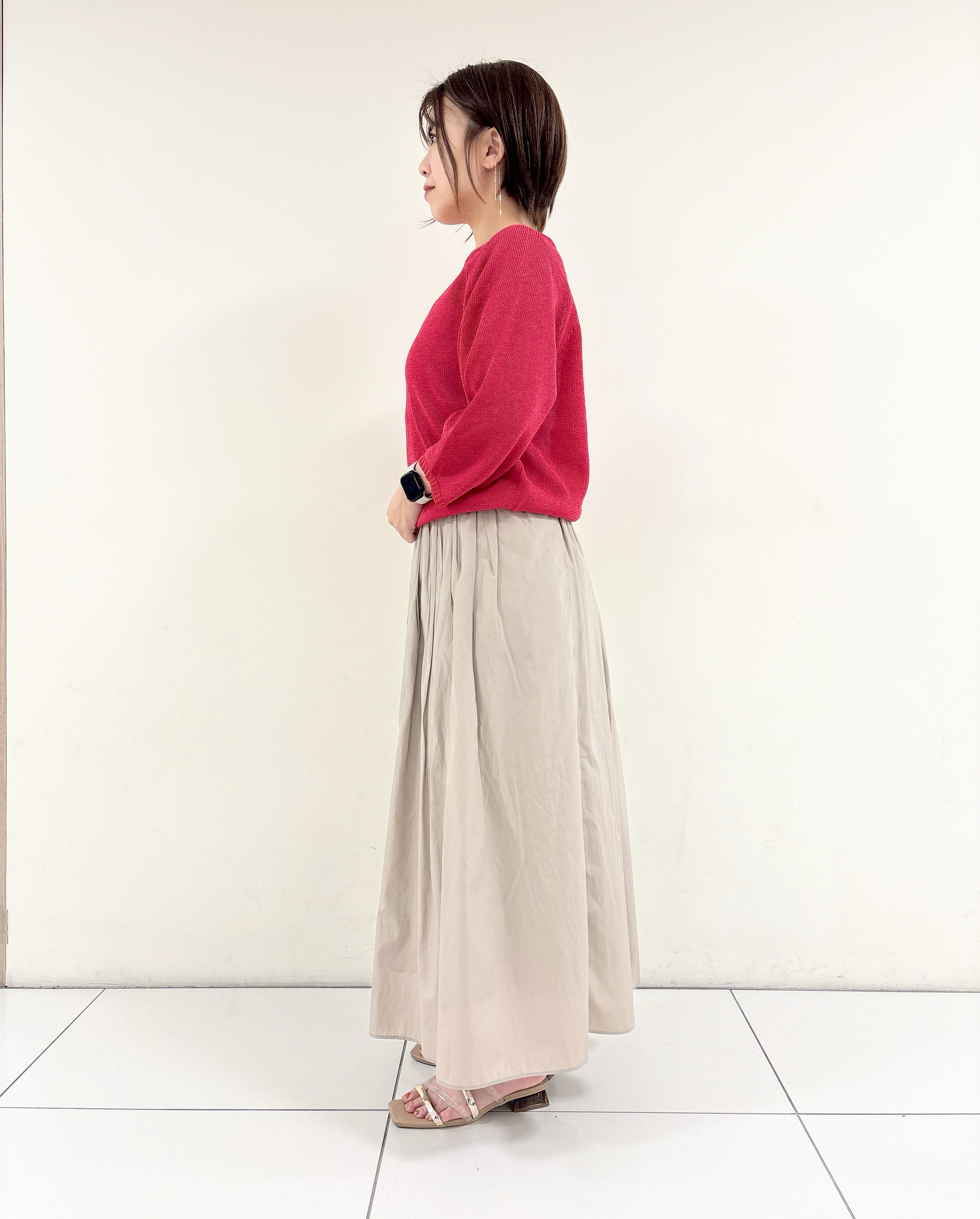 ayumiさんの「UNTITLED｜【洗える/ゆったり】クルーネックドライニット」を使ったコーディネート