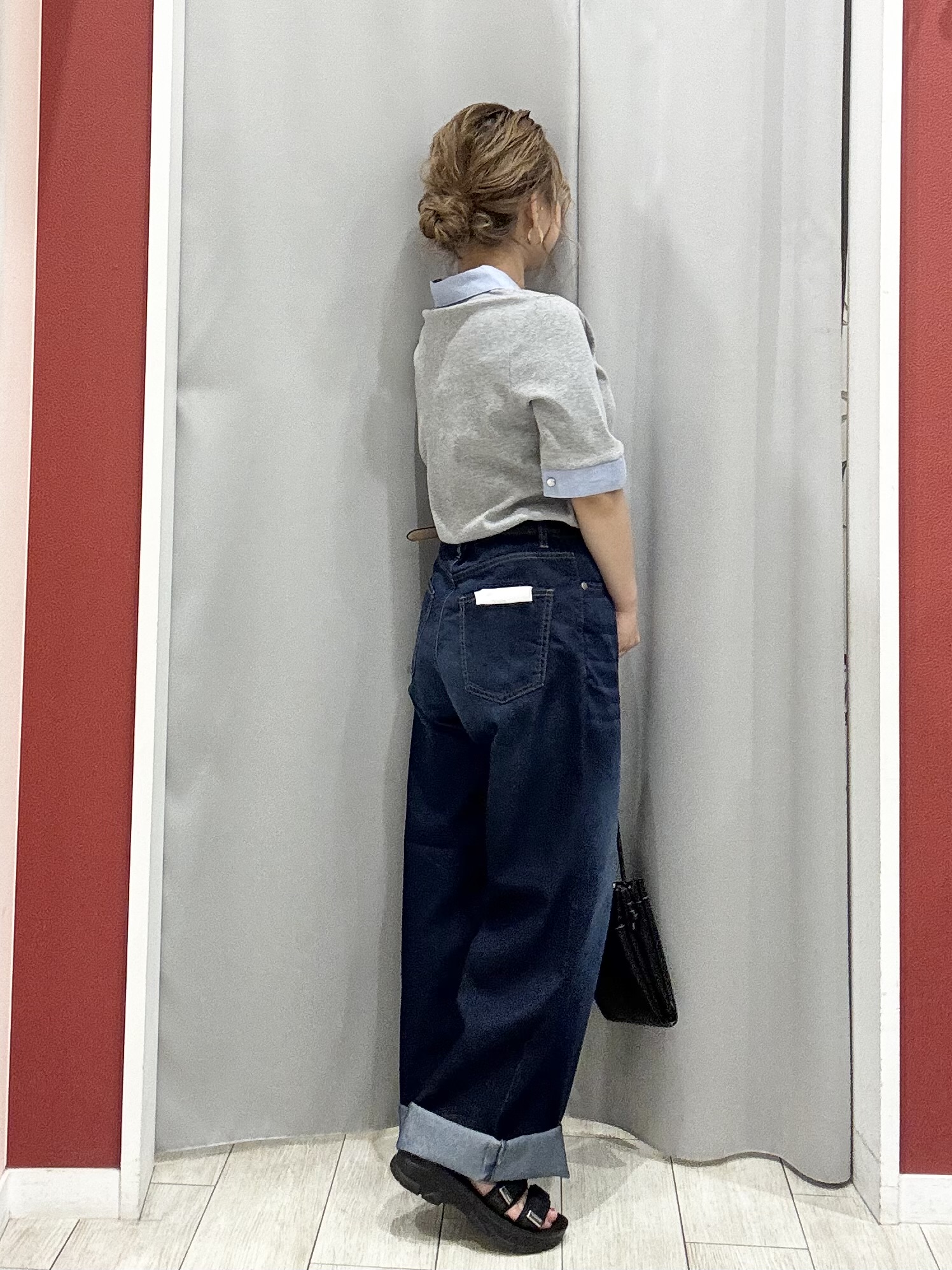 shioさんの「SHOO･LA･RUE｜【洗濯機可/S-LL】シャツレイヤード風 テレコポロトップス」を使ったコーディネート