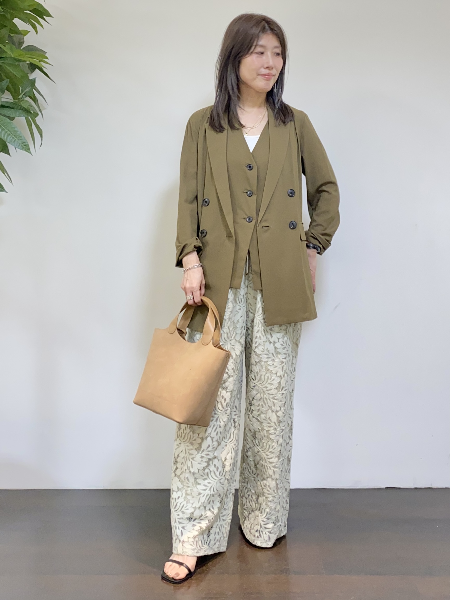 tomoさんの「UNTITLED｜【セットアップ可/接触冷感/通気性】ドライシアーダブルジャケット」を使ったコーディネート