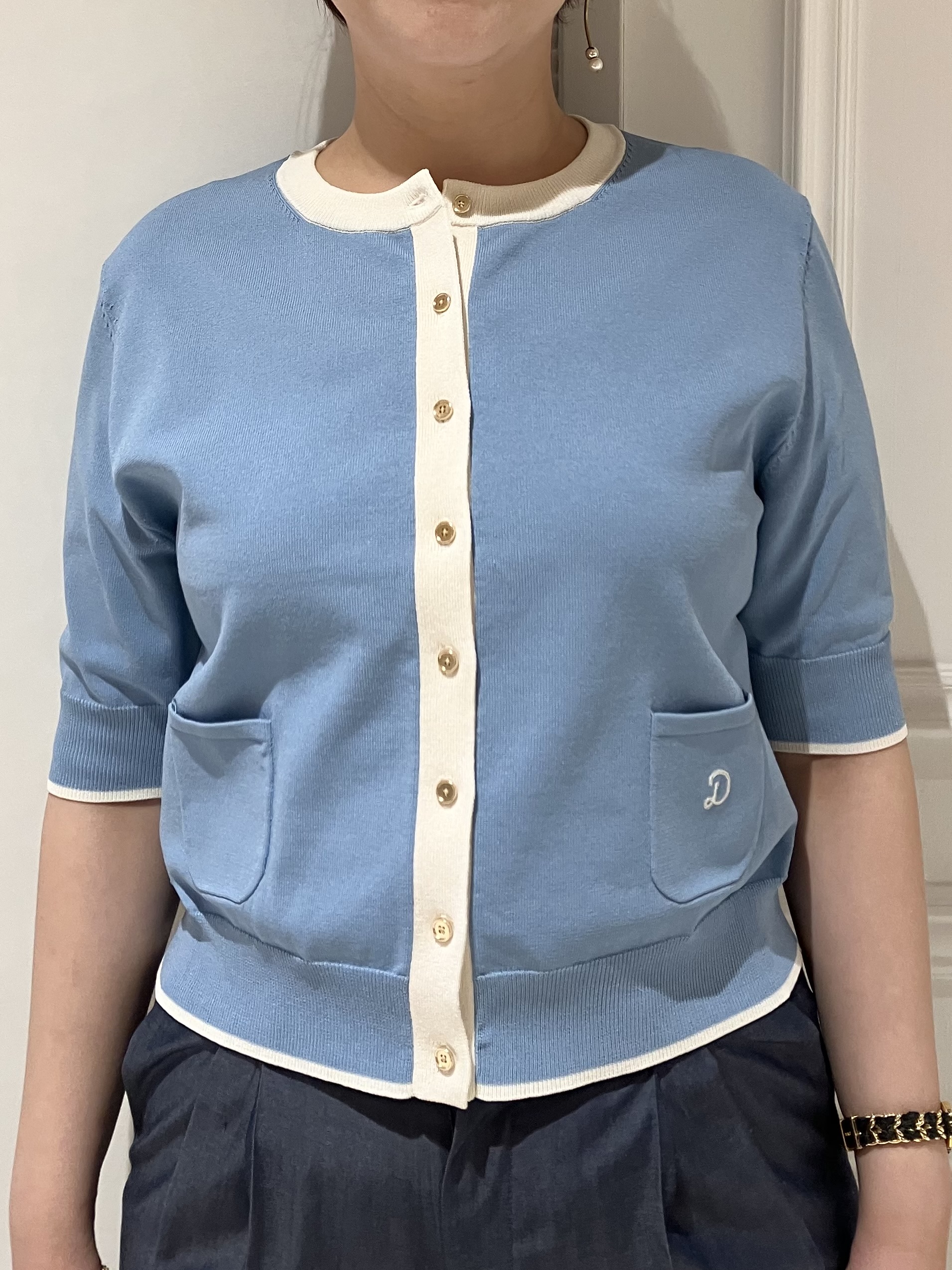 TAJIさんの「DRESSTERIOR｜【otonaMUSE5月号掲載/UVカット/ウォッシャブル】クールタッチ コンビ カーディガン」を使ったコーディネート