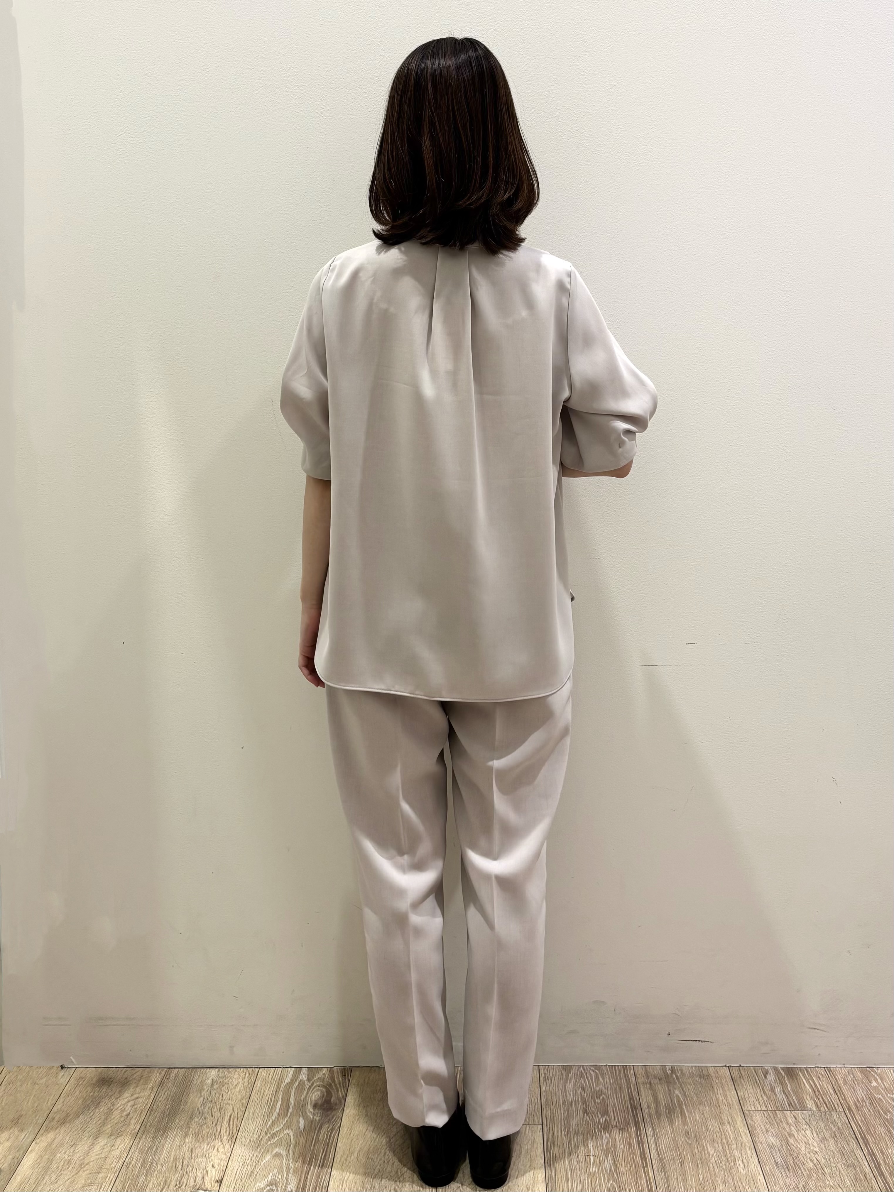 honamiさんの「index｜【ストレッチ／防シワ／洗濯機OK】タックスリーブブラウス《SS～LL／6col／セットアップ可》」を使ったコーディネート