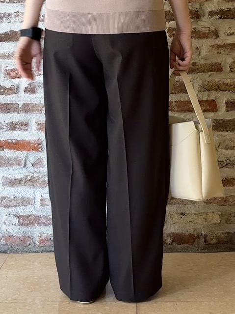 tokiさんの「THE SHOP TK｜【S-XL/ひんやりタッチ】美しさ際立つ 6分袖ニット 洗濯機OK/UVケア/毛玉になりにくい」を使ったコーディネート