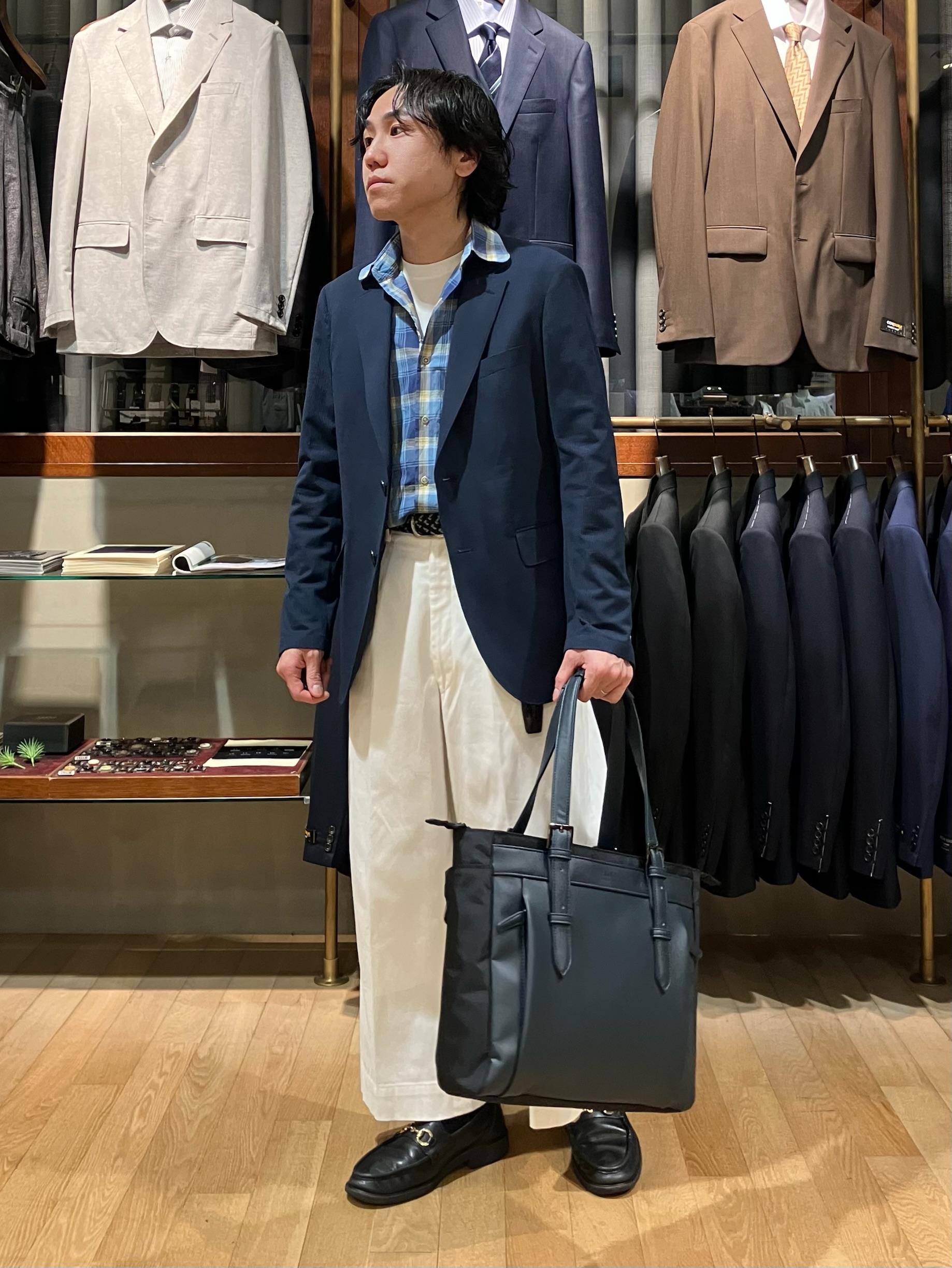 成田さんの「TAKEO KIKUCHI｜【Begin5月号掲載/通気性】トリコットサッカー ジャケット」を使ったコーディネート