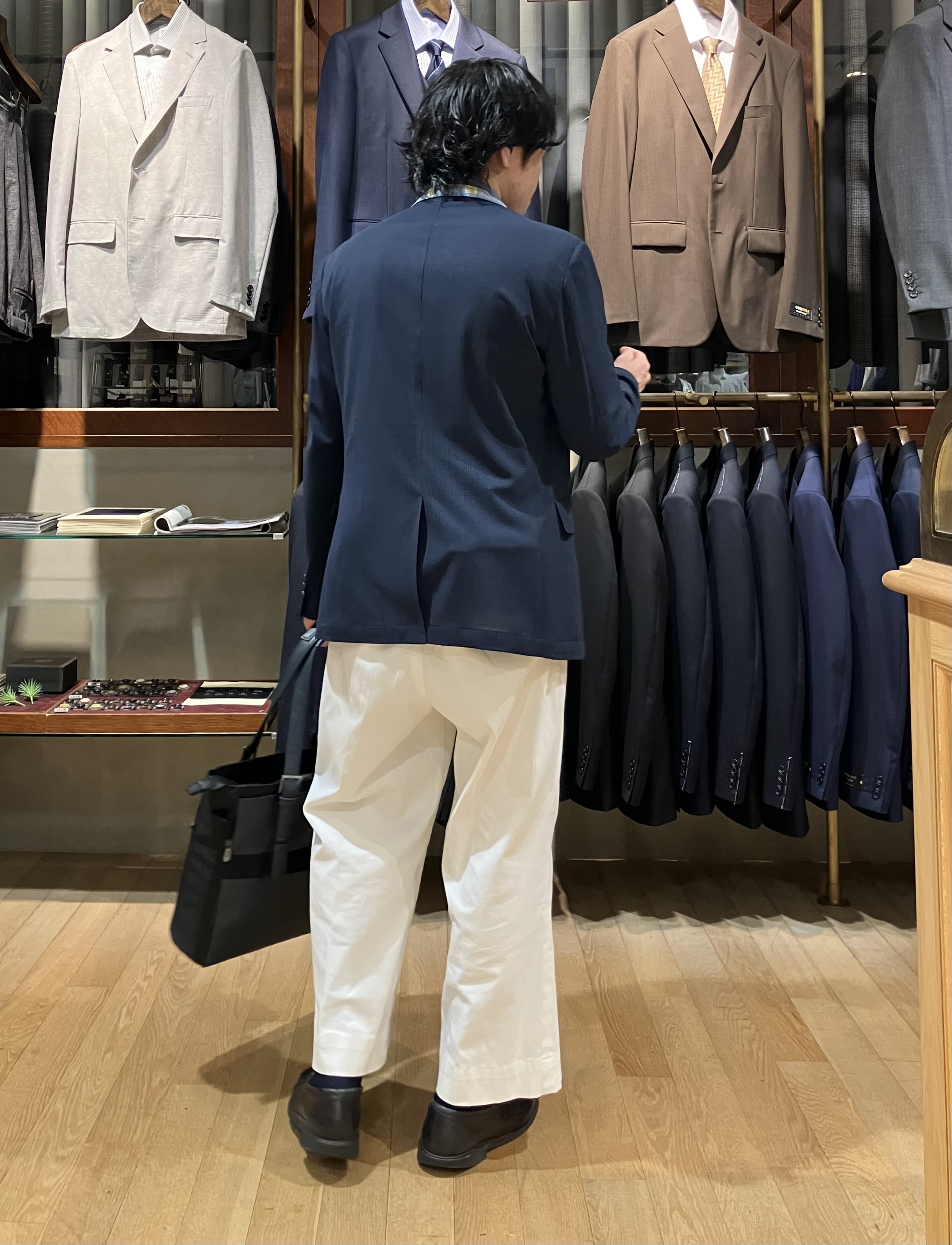 成田さんの「TAKEO KIKUCHI｜【Begin5月号掲載/通気性】トリコットサッカー ジャケット」を使ったコーディネート