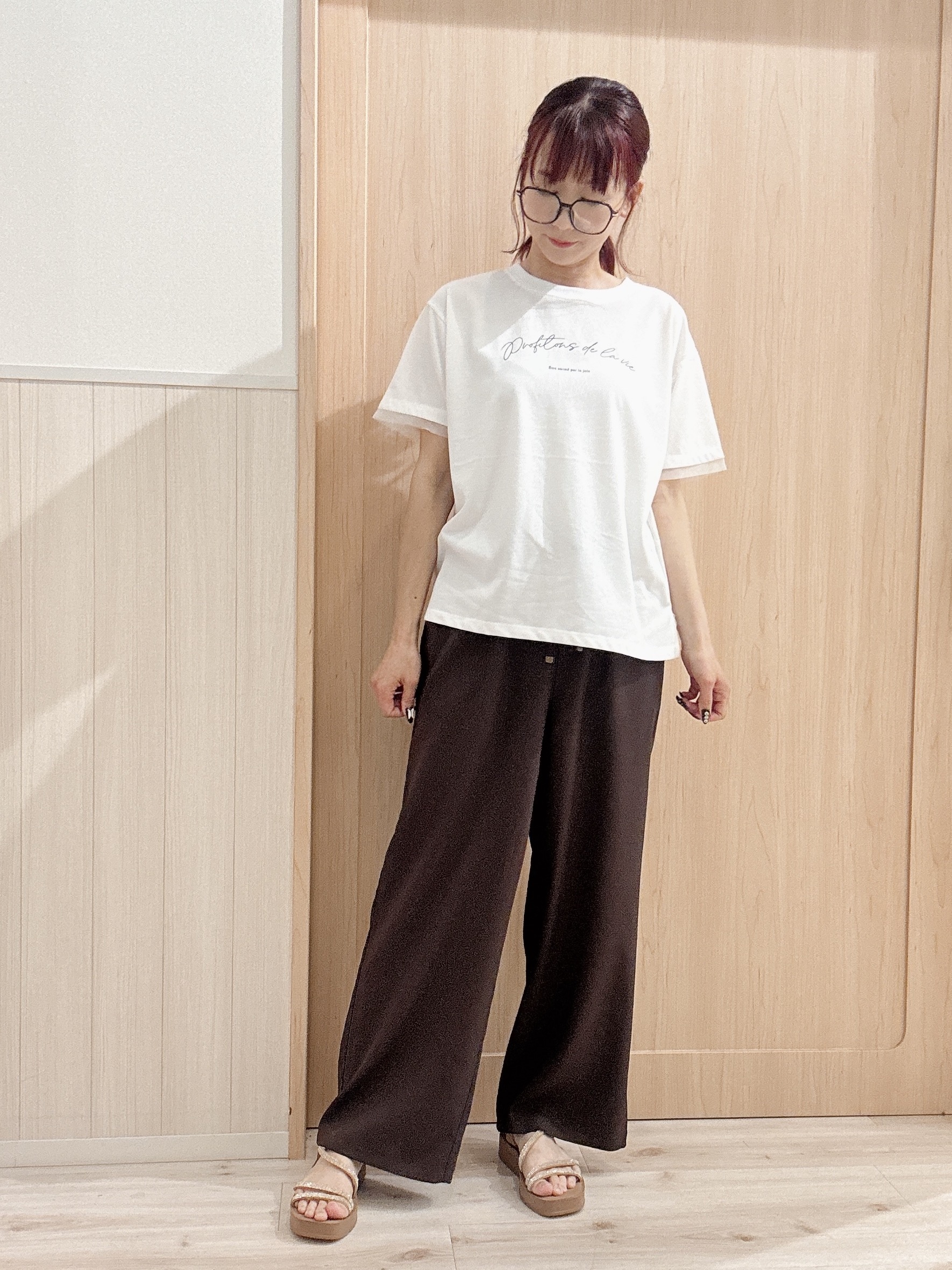 モカさんの「SHOO･LA･RUE｜【高レビュー/洗濯後しわになりにくい/体型カバー】きちんとゆるっと 大人の抜け感 ポンチョ風カラーシ」を使ったコーディネート