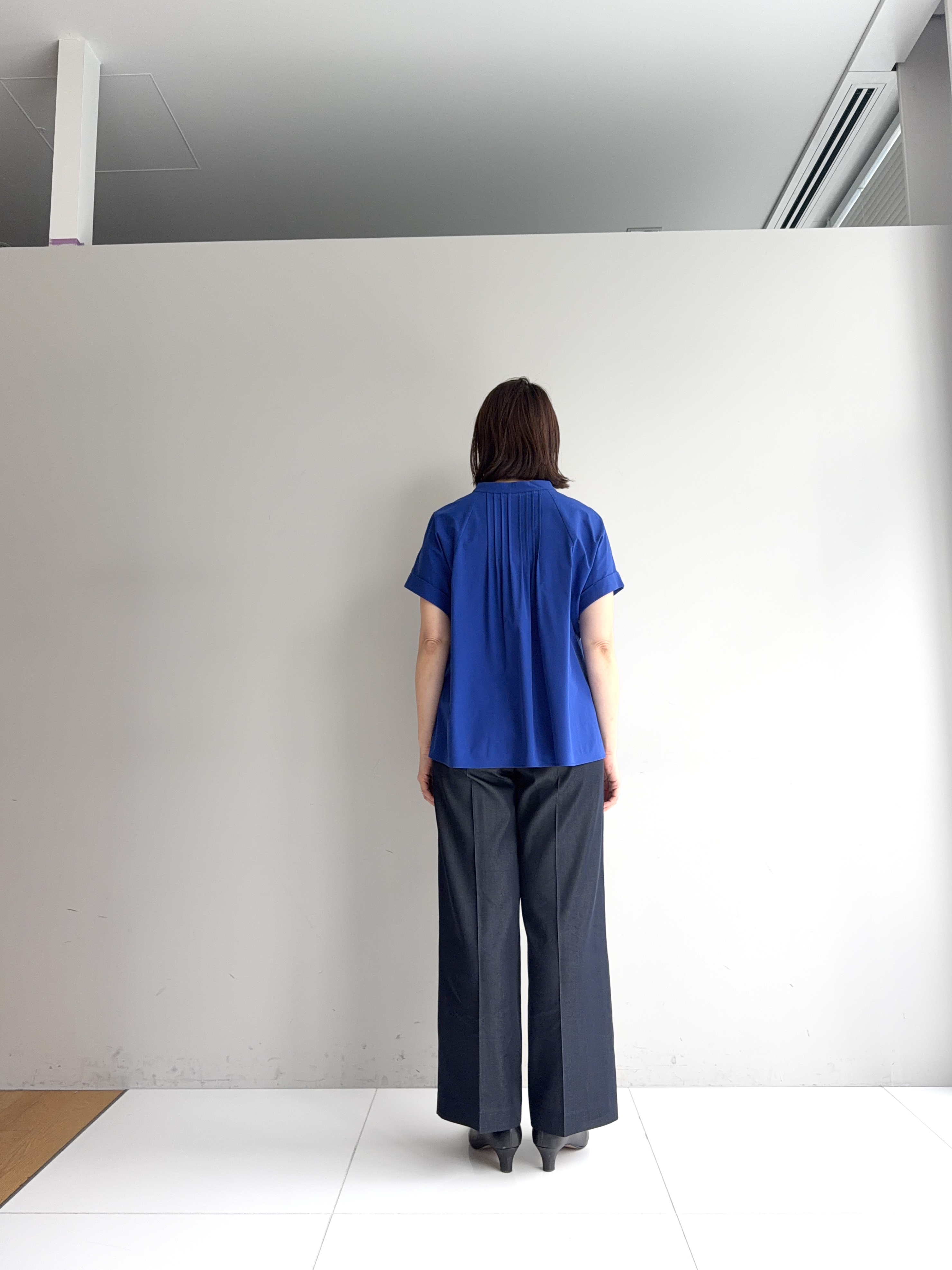 murayamaさんの「INDIVI｜【撥水／UVケア／SETUP可能】軽量タックスキッパーブラウス」を使ったコーディネート