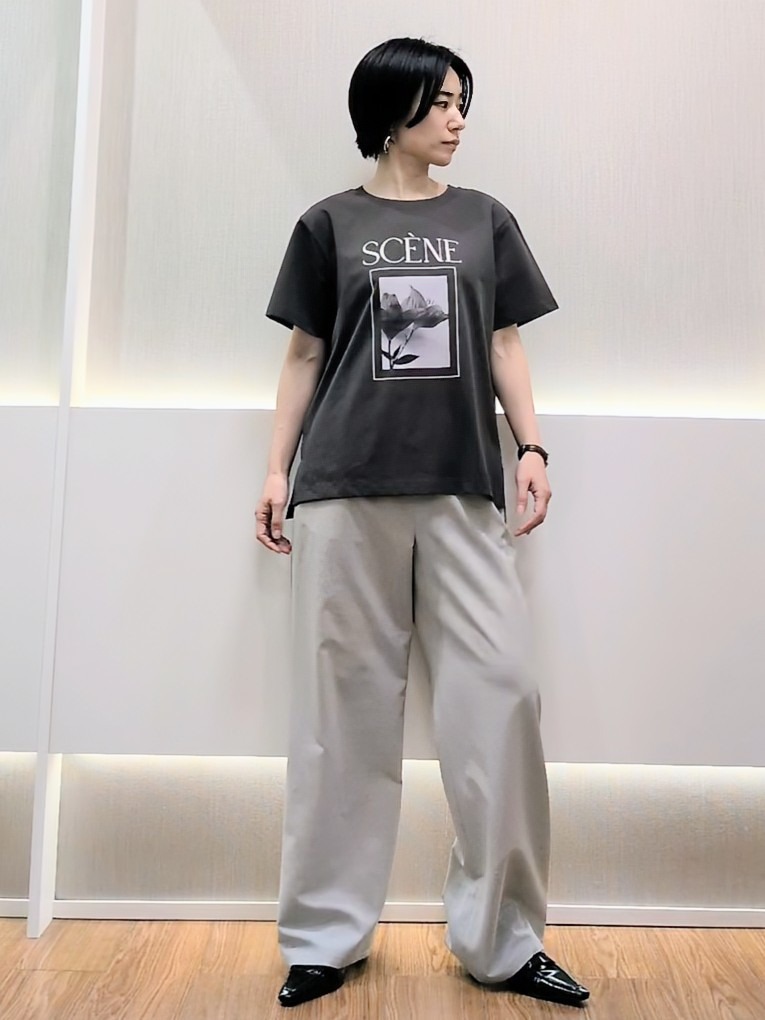 ミズタさんの「UNTITLED｜【古畑星夏さん着用/ロゴ/プリント】グラフィックTシャツ」を使ったコーディネート