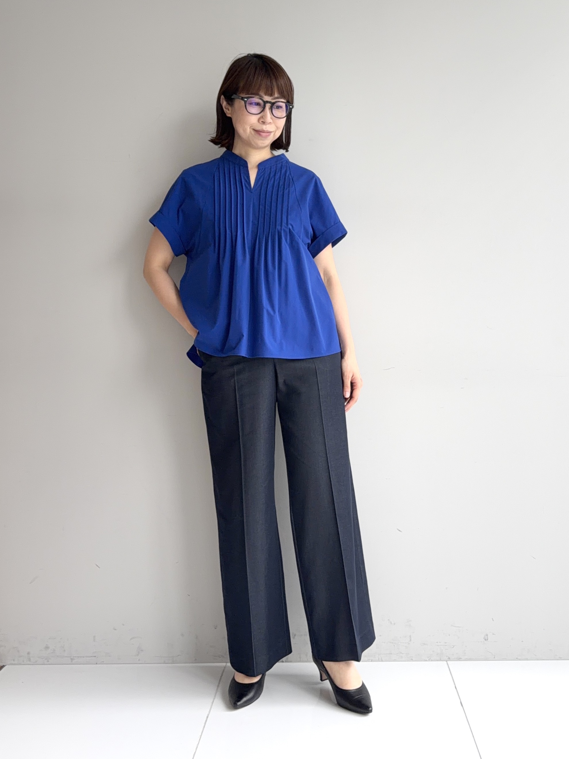 murayamaさんの「INDIVI｜【撥水／UVケア／SETUP可能】軽量タックスキッパーブラウス」を使ったコーディネート