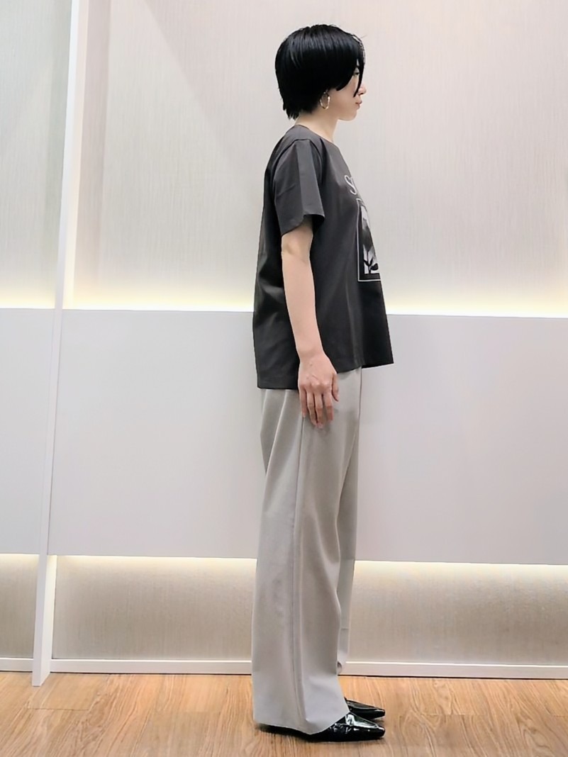 ミズタさんの「UNTITLED｜【古畑星夏さん着用/ロゴ/プリント】グラフィックTシャツ」を使ったコーディネート
