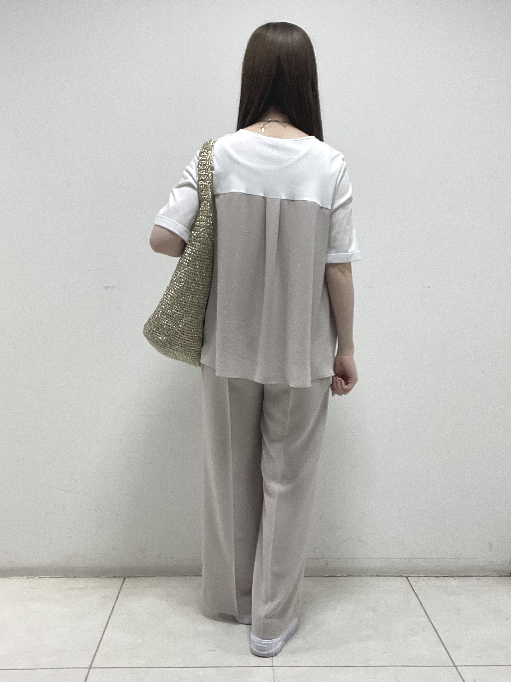 mさんの「INDIVI｜【着る日傘／SETUP可能】ビスチェレイヤード風トップス」を使ったコーディネート