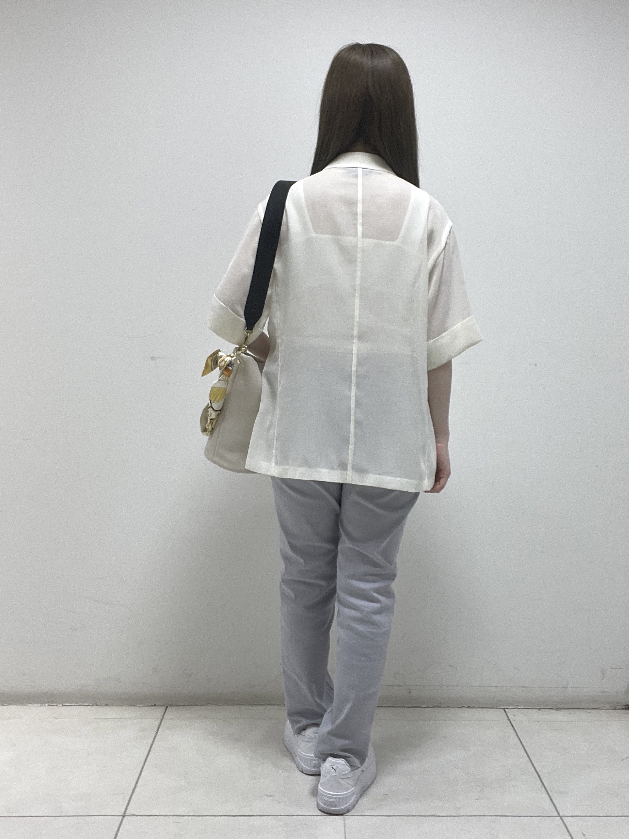 mさんの「INDIVI｜【洗える／メッシュ素材／SETUP可能】半袖シアージャケット」を使ったコーディネート