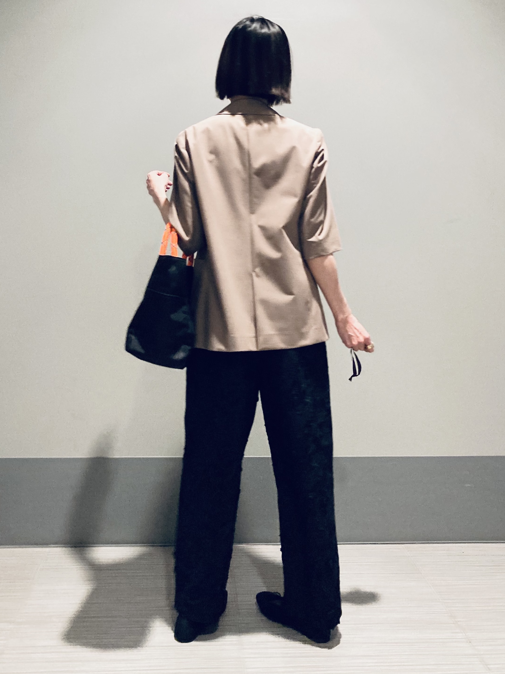 Furuさんの「DRESSTERIOR｜【接触冷感/セットアップ可】 2WAYストレッチスリークオータージャケット」を使ったコーディネート