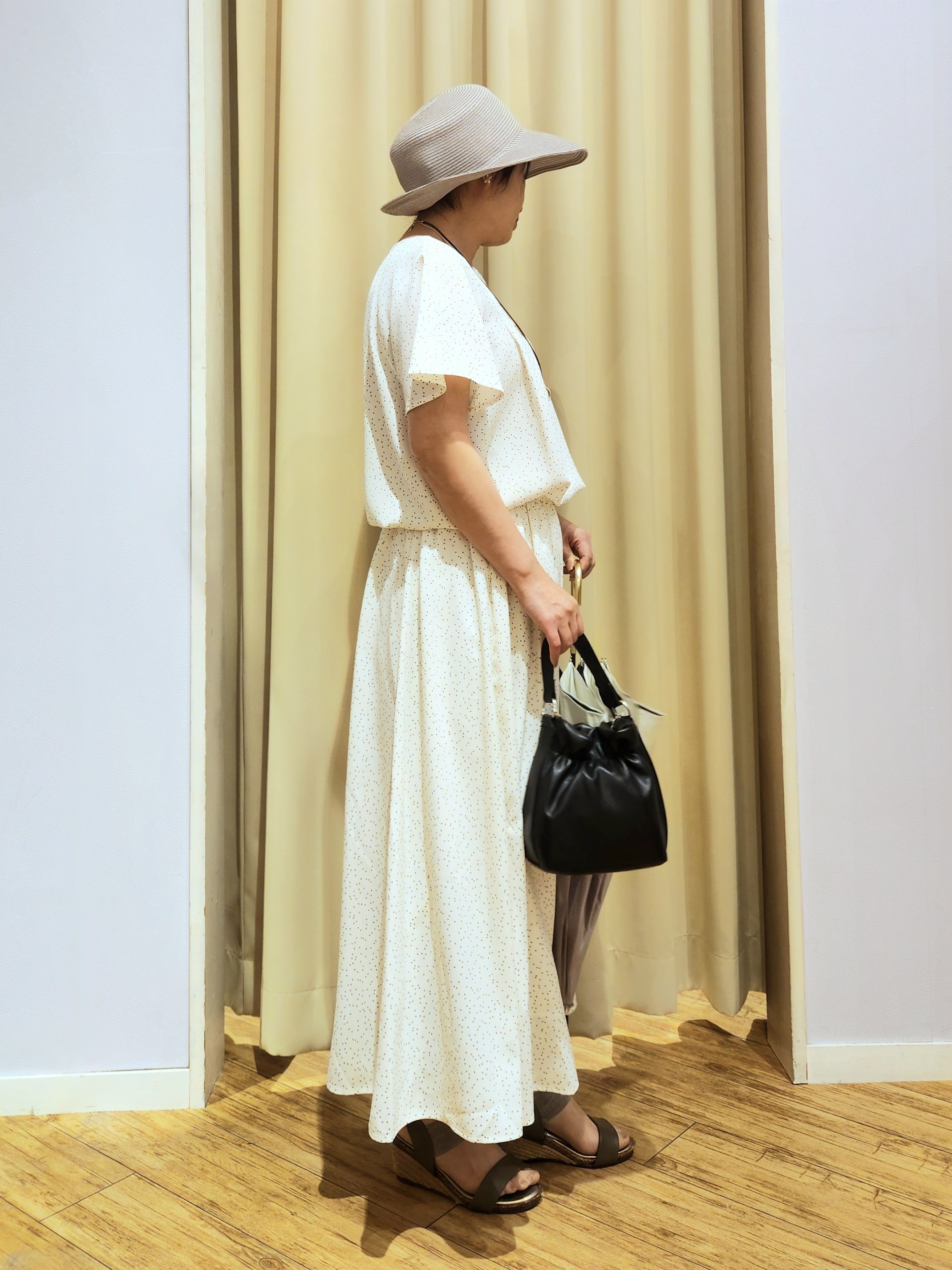 くまさんの「SHOO･LA･RUE｜【ひんやり/UV/セットアップ可】洗濯後しわになりにくい スキッパーブラウス」を使ったコーディネート