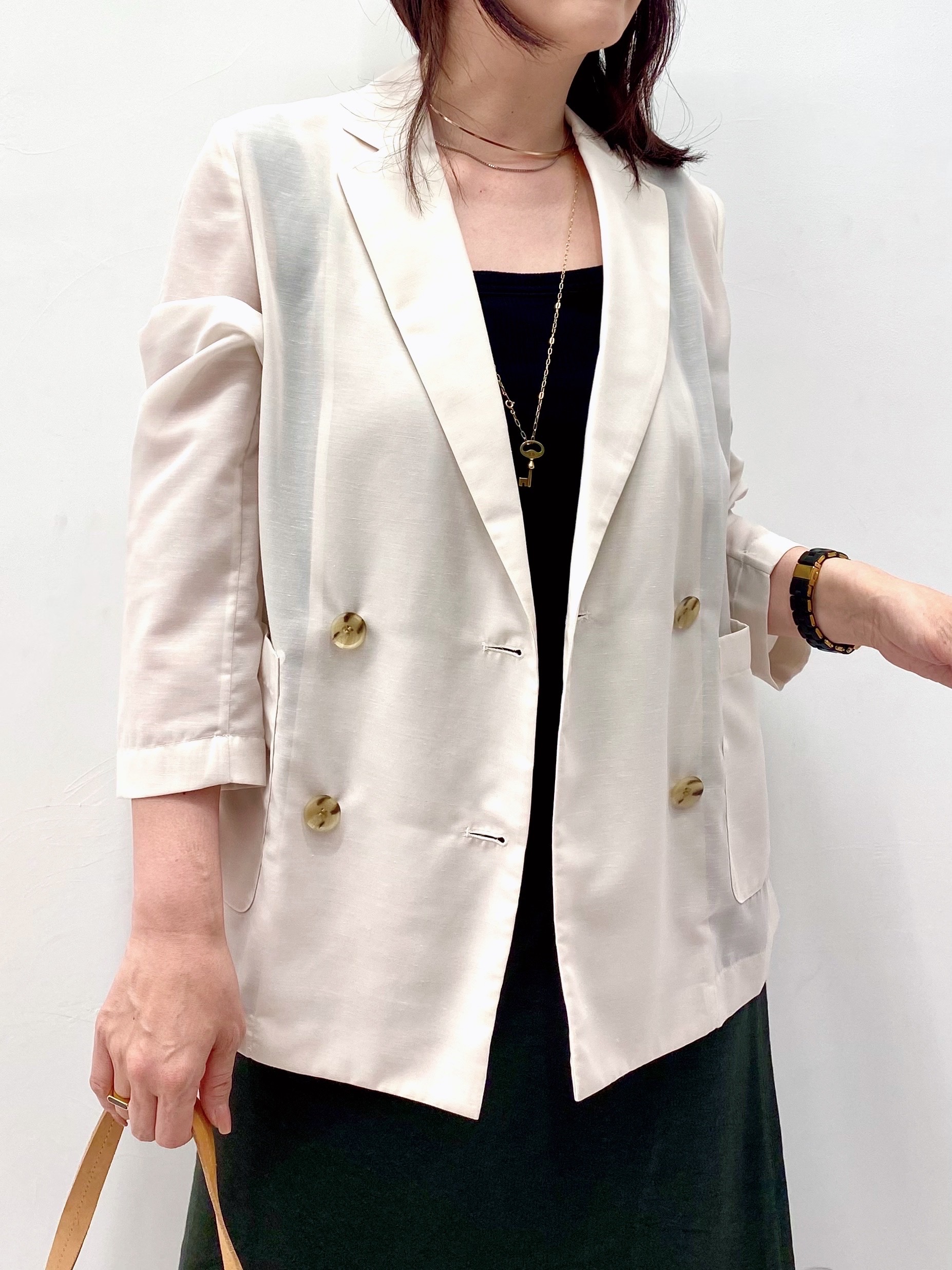 Sawaguchiさんの「DRESSTERIOR｜【接触冷感/防シワ機能/ウォッシャブル】クールタッチ リネンブレンドシアージャケット」を使ったコーディネート
