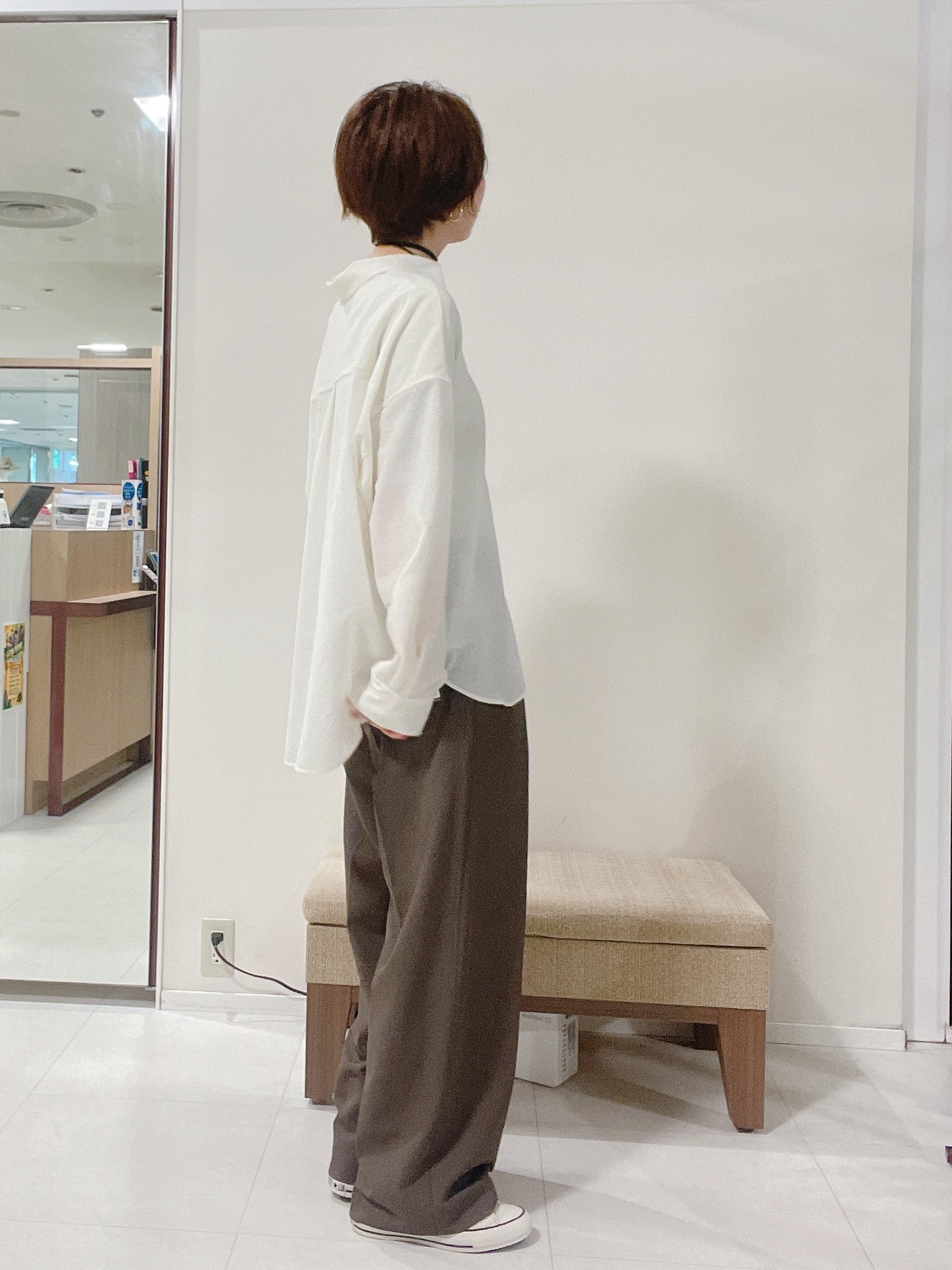 IWAMOさんの「UNTITLED｜【2WAY/マシンウォッシャブル】カシュクールデザインシャツ」を使ったコーディネート