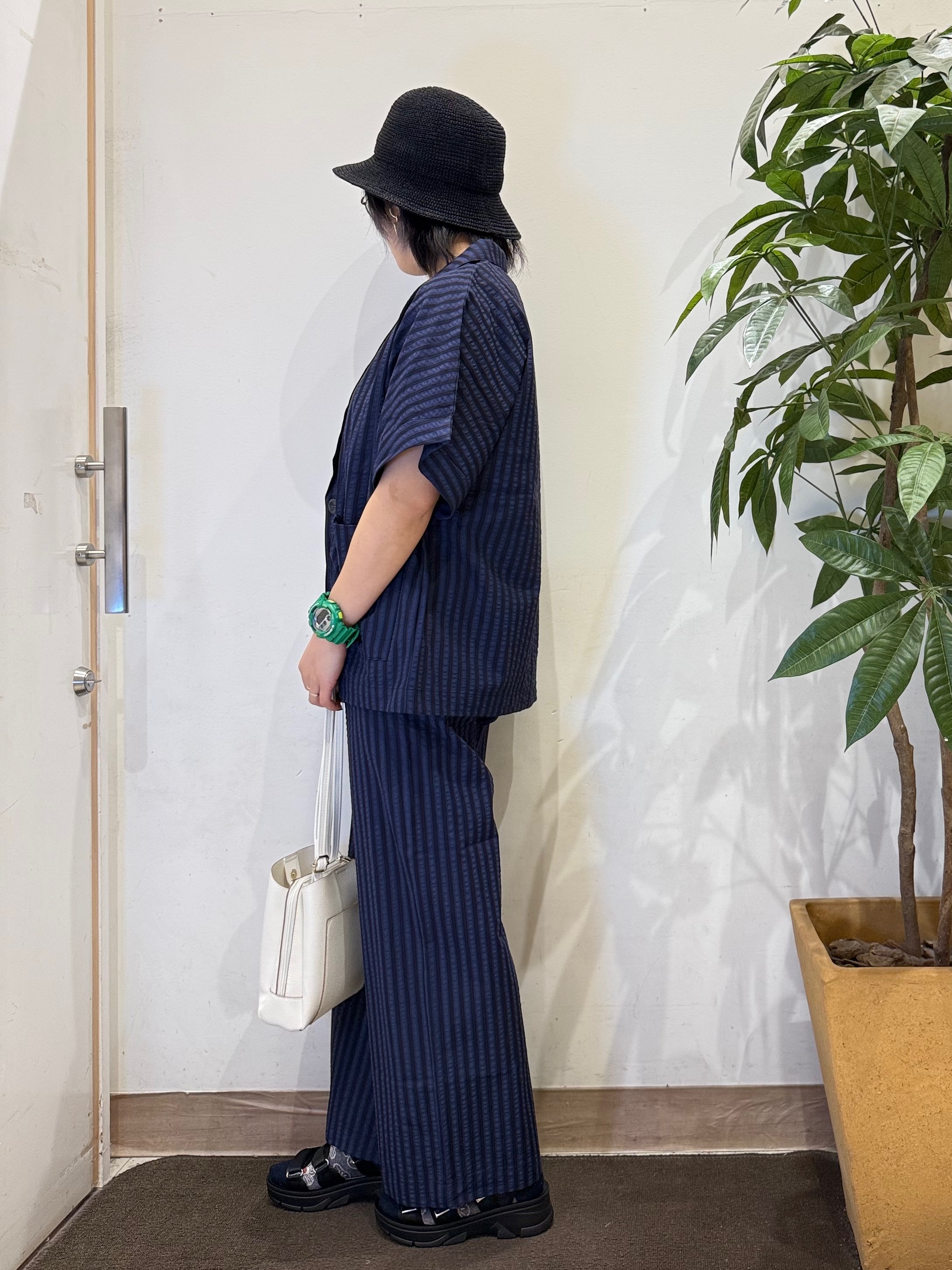 misakiさんの「SHOO･LA･RUE｜【ひんやり/吸水速乾/セットアップ可】羽織るだけで主役になる サッカーストライプシャツジャケット」を使ったコーディネート