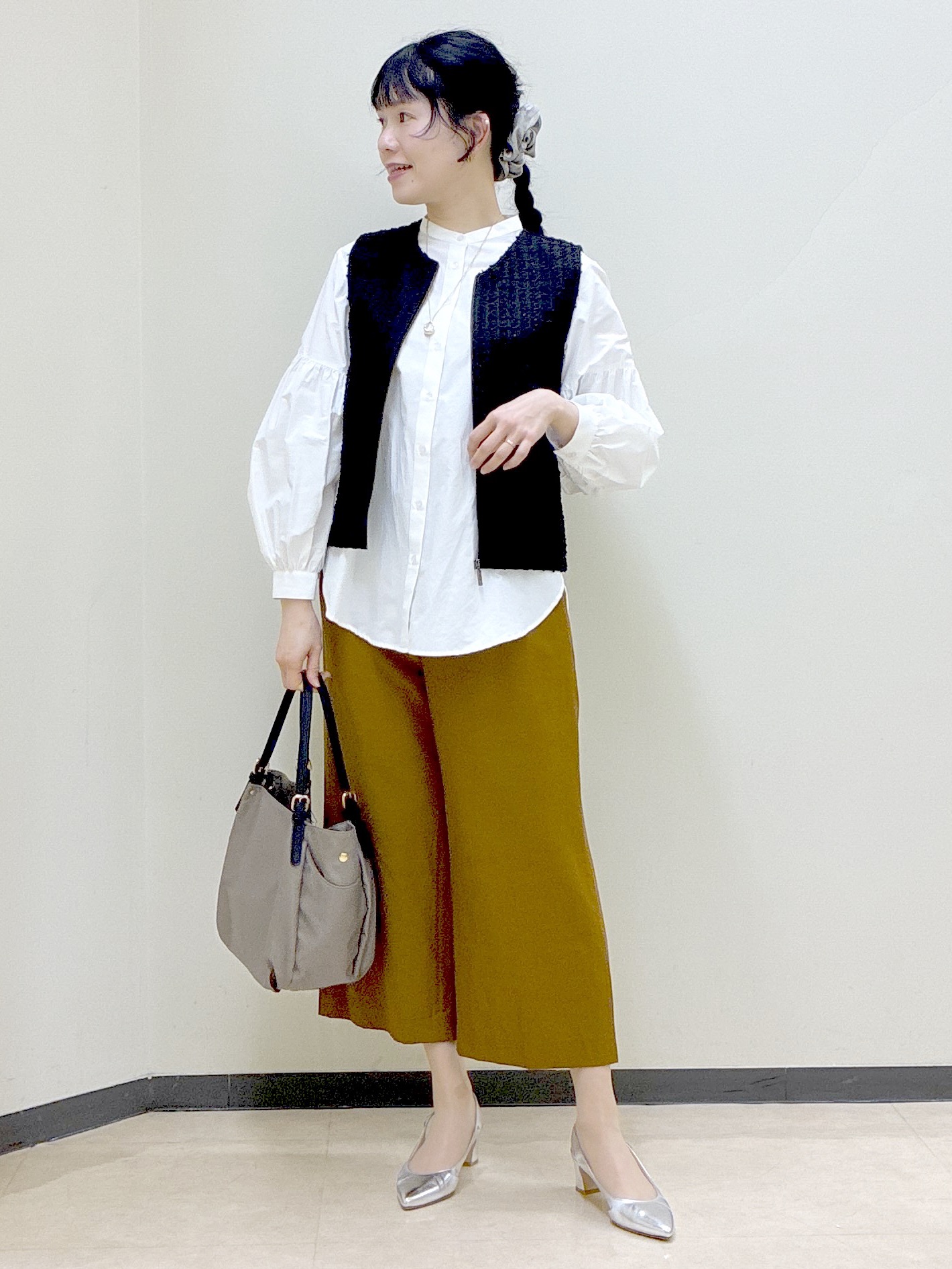  beni_gingerさんの「Reflect｜【レイヤードにおすすめ◎】バンドカラーボリュームスリーブシャツ」を使ったコーディネート