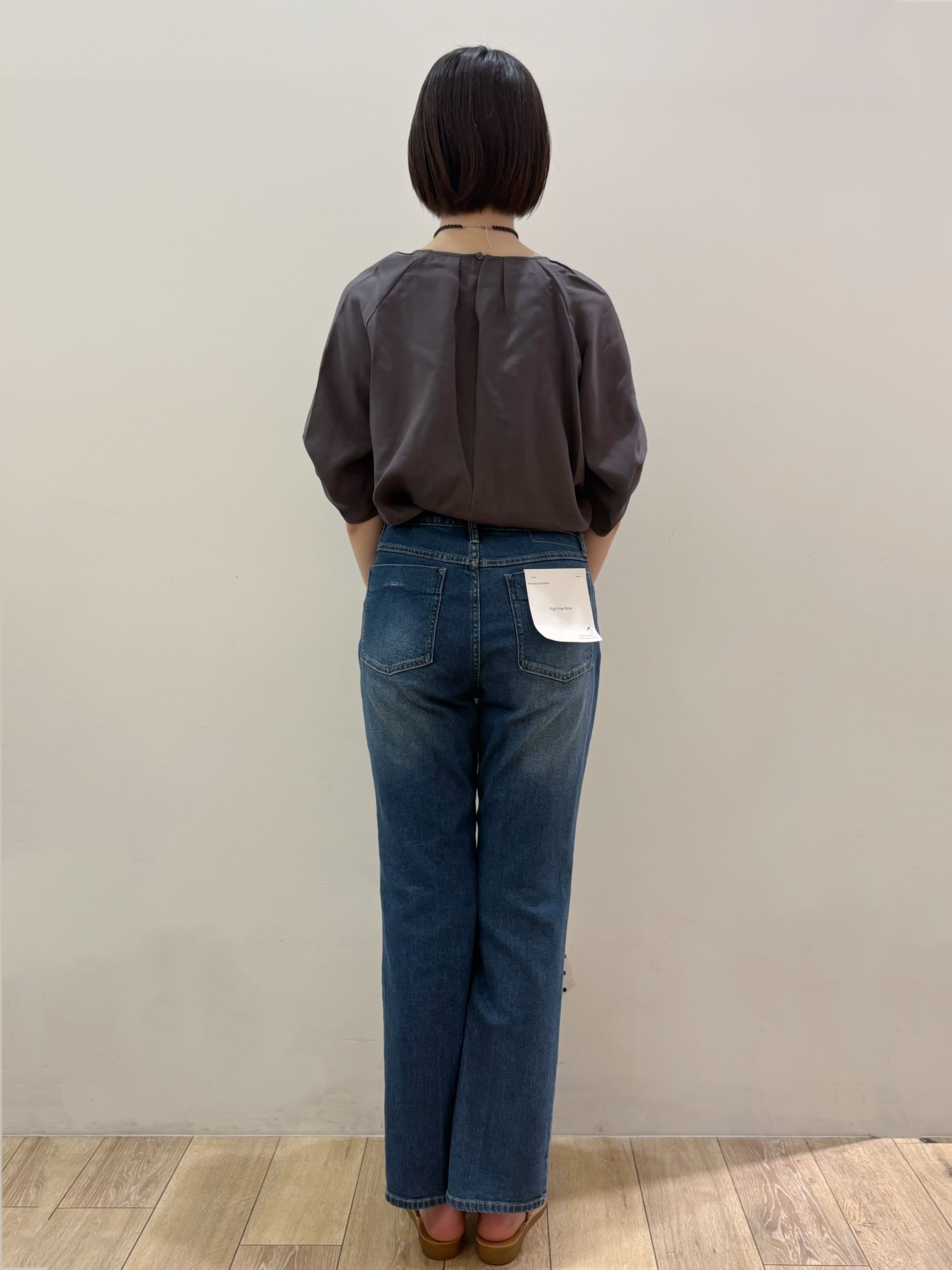 RINさんの「OPAQUE.CLIP｜【接触冷感／吸水速乾】リネンライク タックスリーブブラウス《セットアップ対応／洗濯機OK》」を使ったコーディネート