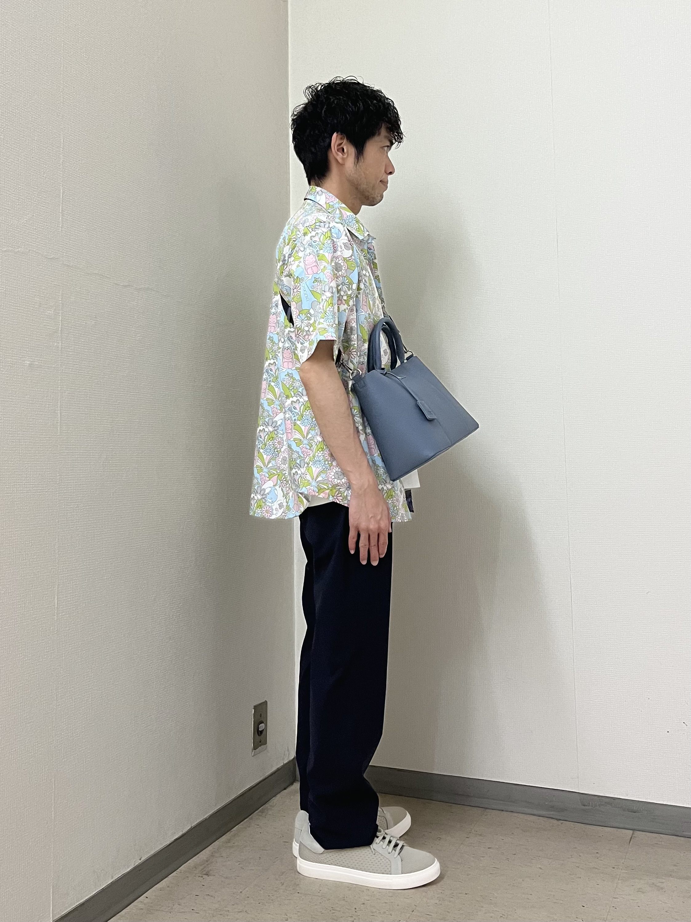 URAさんの「TAKEO KIKUCHI｜【BOWLER HAT LABEL】ビリケンさんプリント 半袖シャツ」を使ったコーディネート