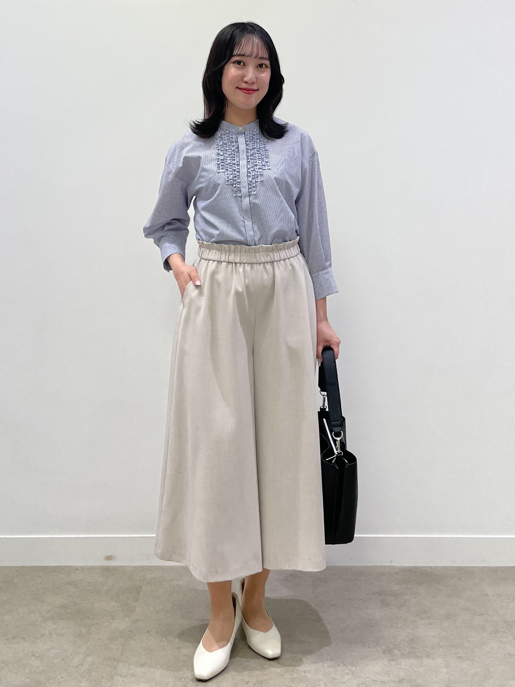 yukariさんの「Reflect｜【接触冷感】八分袖フロントフリルブラウス」を使ったコーディネート
