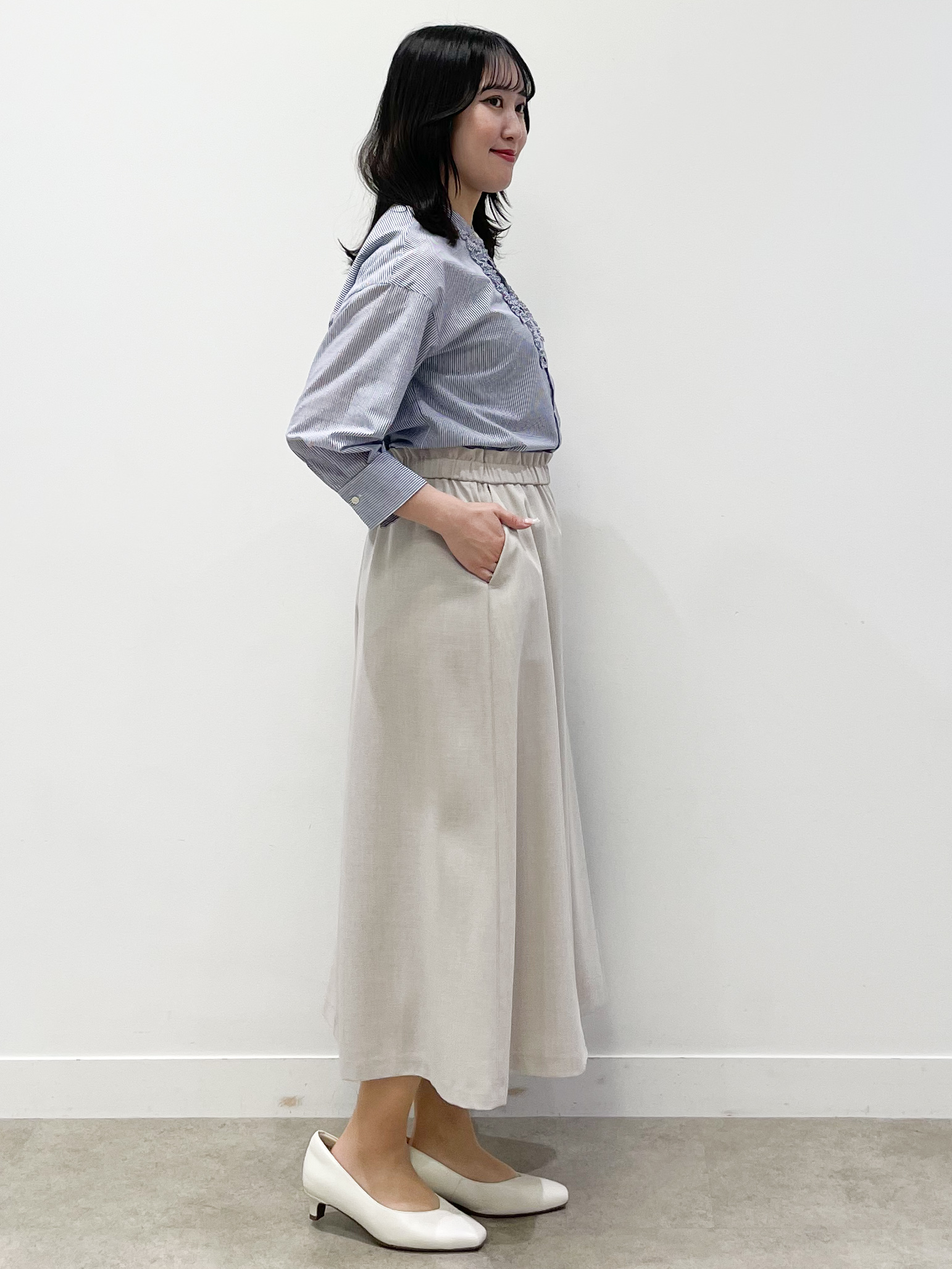 yukariさんの「Reflect｜【接触冷感】八分袖フロントフリルブラウス」を使ったコーディネート