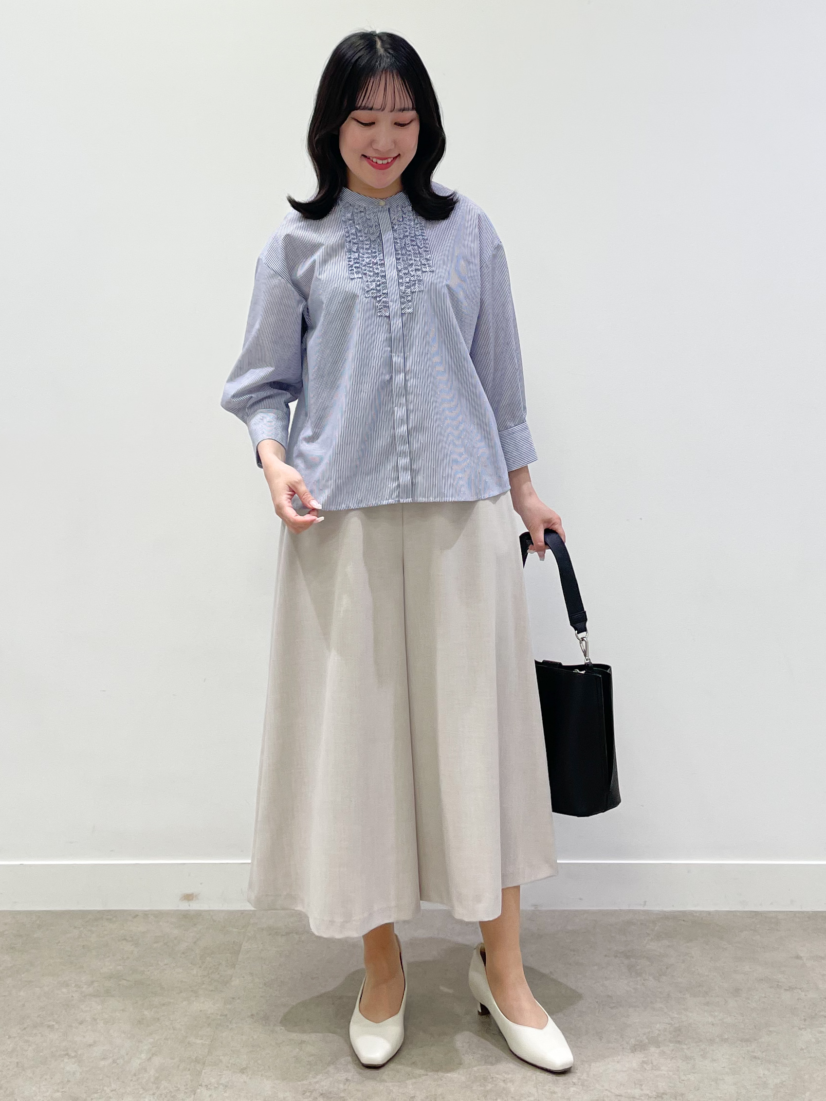yukariさんの「Reflect｜【接触冷感】八分袖フロントフリルブラウス」を使ったコーディネート