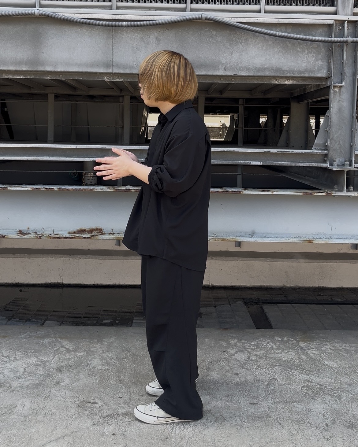 taigaさんの「tk.TAKEO KIKUCHI｜【UVカット／ストレッチ】NEUTRAXシリーズ パラシュートパンツ」を使ったコーディネート