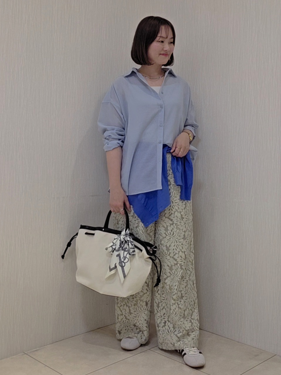 naokoさんの「UNTITLED｜【2WAY/マシンウォッシャブル】カシュクールデザインシャツ」を使ったコーディネート