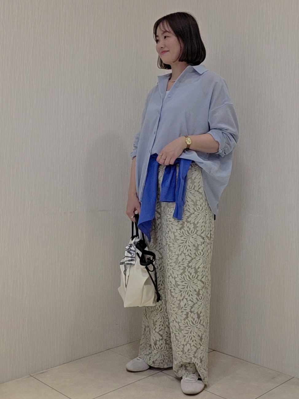 naokoさんの「UNTITLED｜【2WAY/マシンウォッシャブル】カシュクールデザインシャツ」を使ったコーディネート