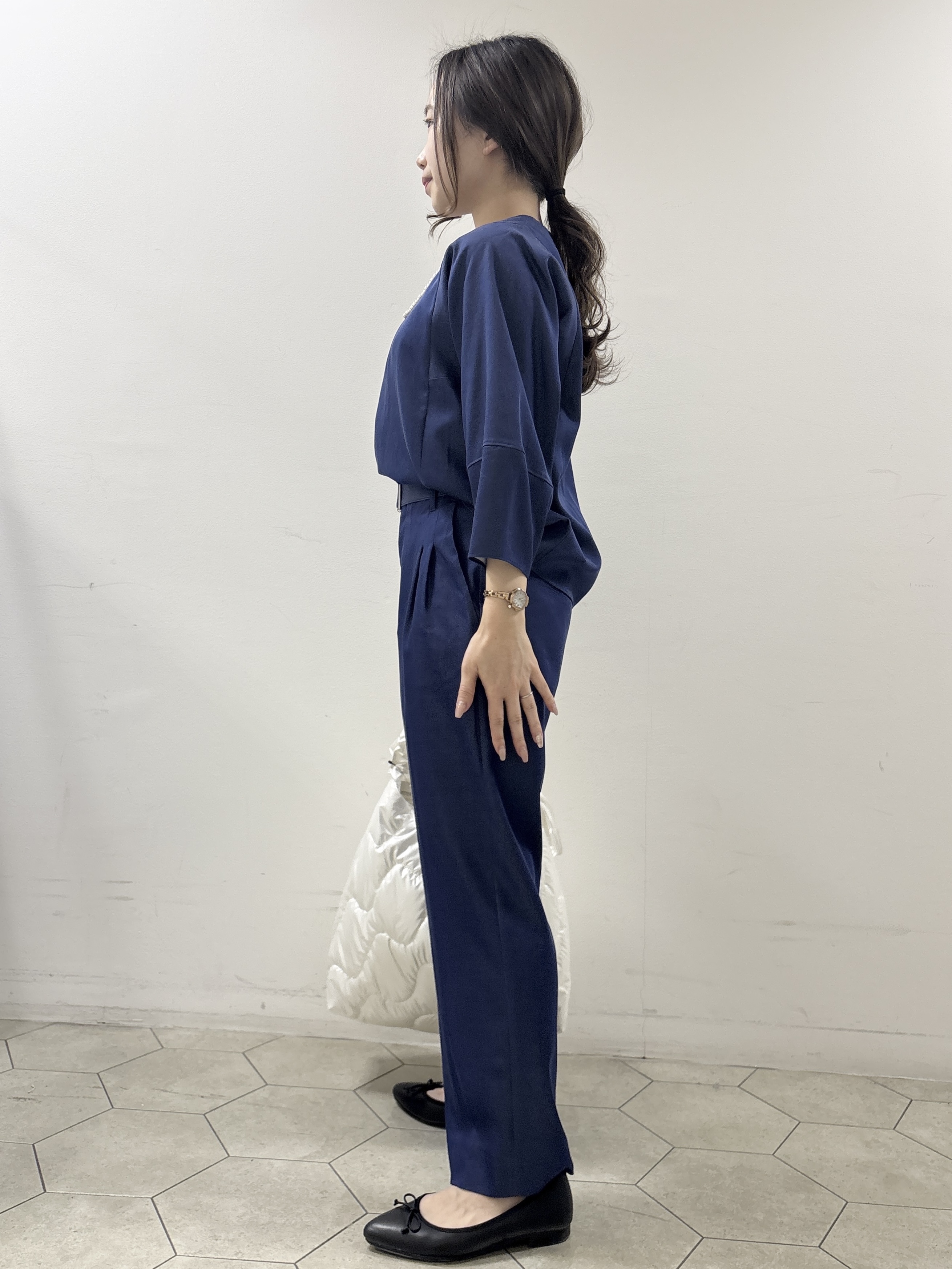 kahoさんの「INDIVI｜【洗える／UVケア／SETUP可能】デニムライク ランタン袖ブラウス」を使ったコーディネート