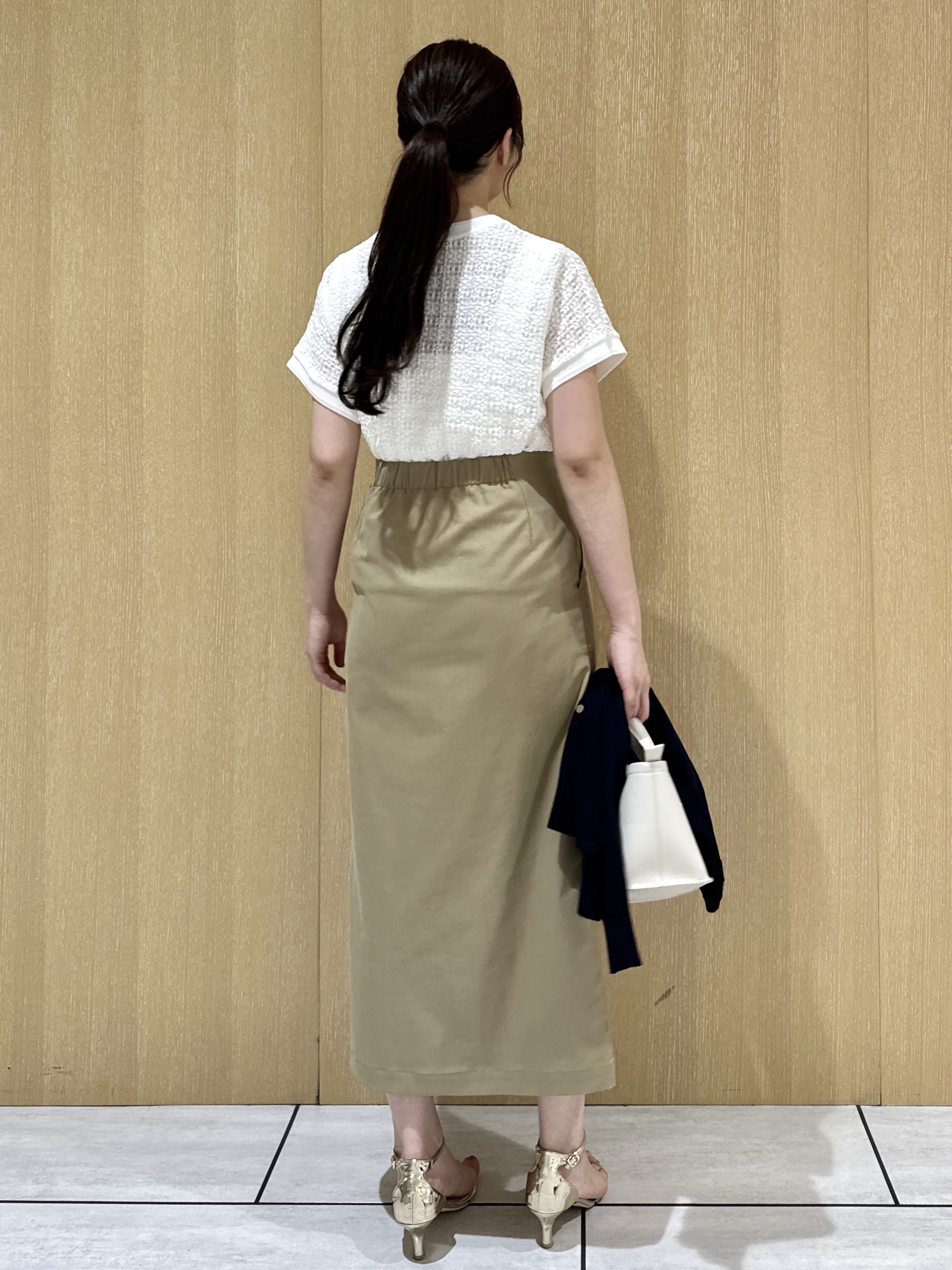 nanaさんの「UNTITLED｜【アンサンブル可/洗える】クルーネックニットカーディガン」を使ったコーディネート