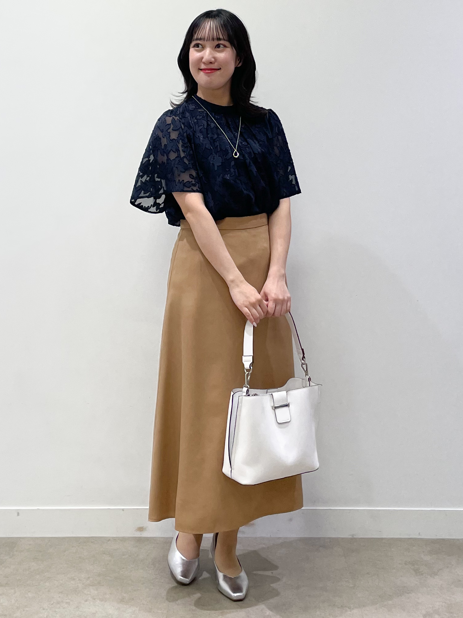 yukariさんの「Reflect｜【選べる2柄／セットアップ可】プチスタンドカラーブラウス」を使ったコーディネート