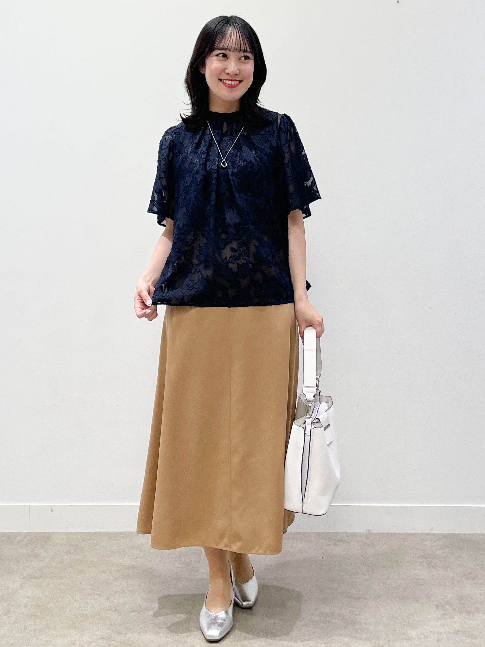 yukariさんの「Reflect｜【選べる2柄／セットアップ可】プチスタンドカラーブラウス」を使ったコーディネート
