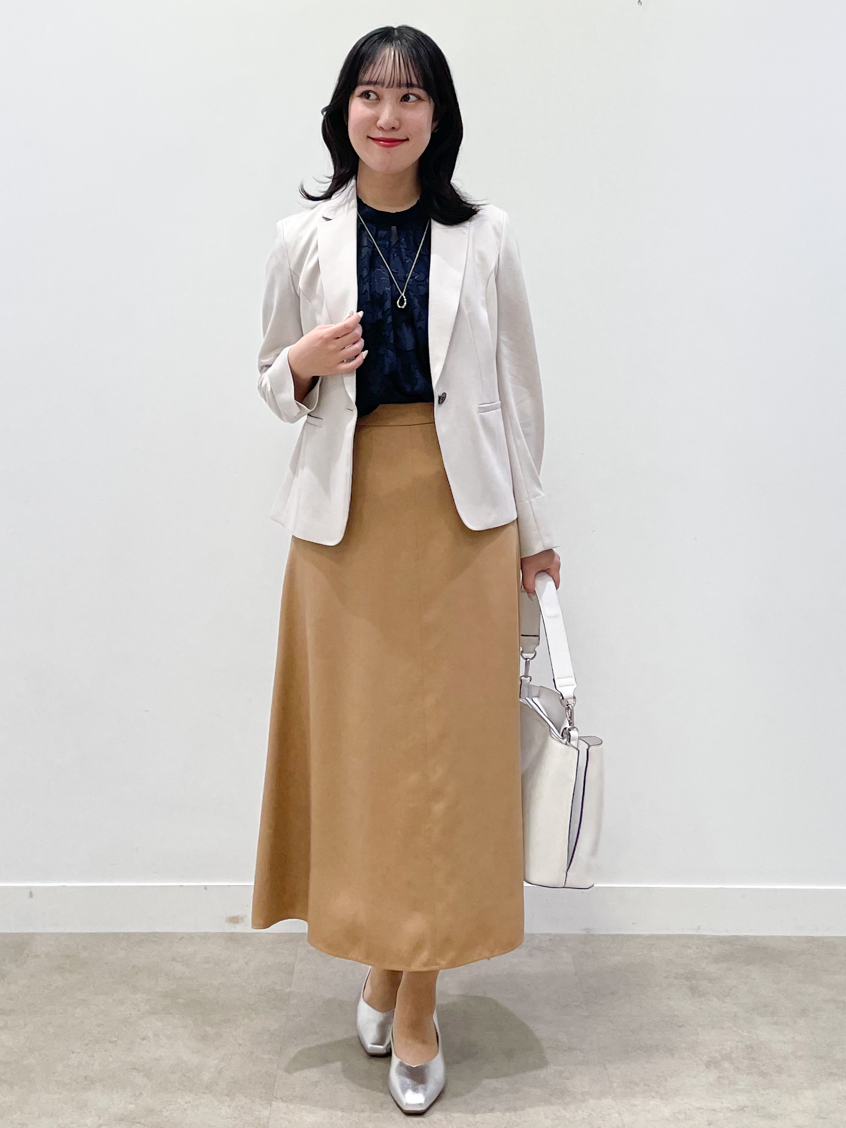 yukariさんの「Reflect｜【選べる2柄／セットアップ可】プチスタンドカラーブラウス」を使ったコーディネート