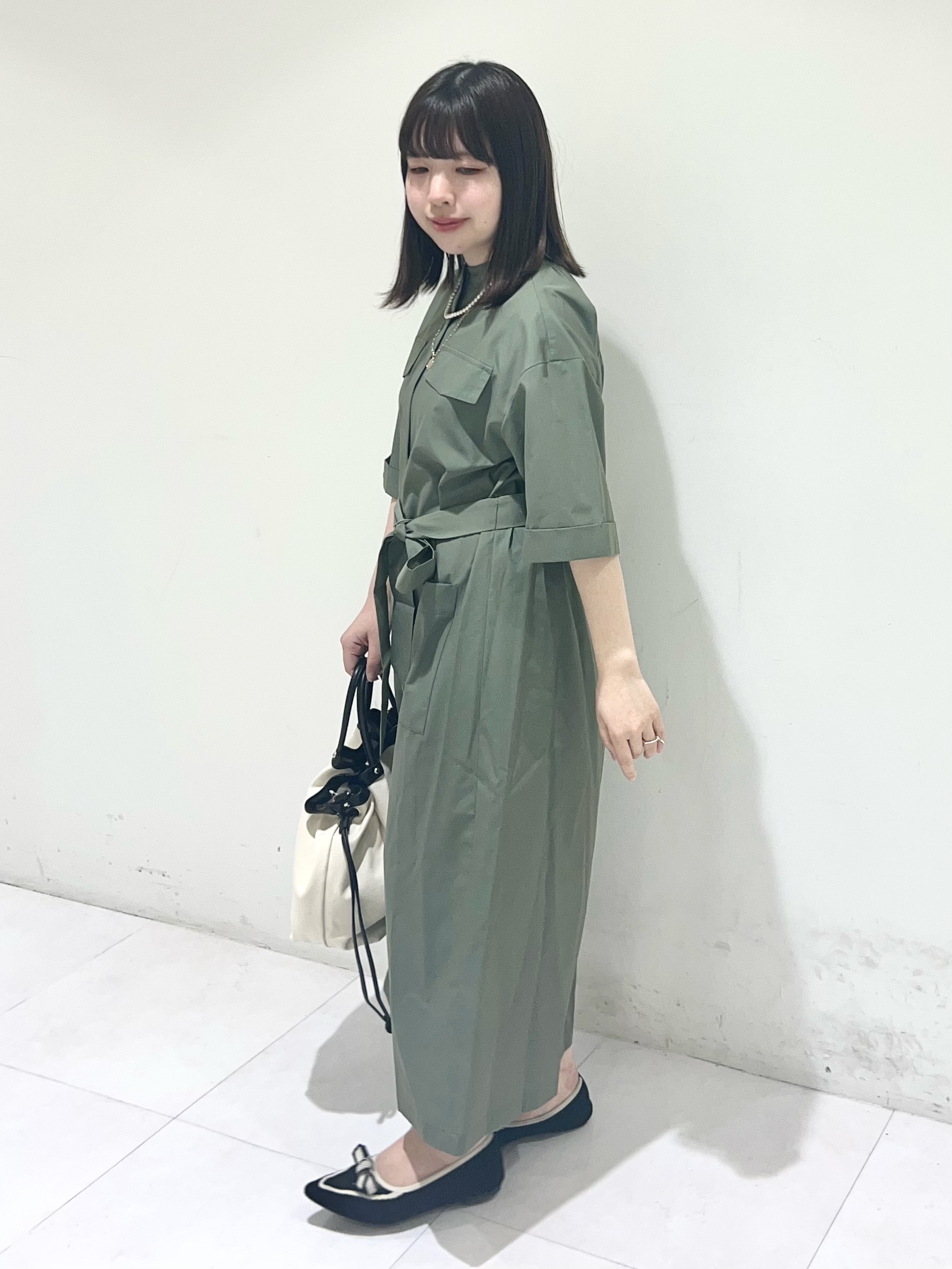 Mitsukiさんの「UNTITLED｜【洗える/前開きボタン】シャンブレーシャツワンピース」を使ったコーディネート