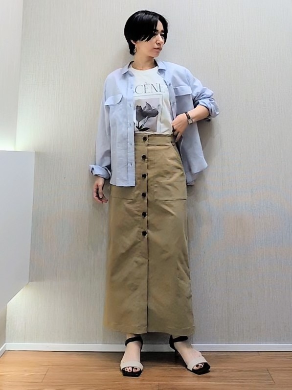 ミズタさんの「UNTITLED｜【古畑星夏さん着用/接触冷感】ドライタッチシャツ」を使ったコーディネート