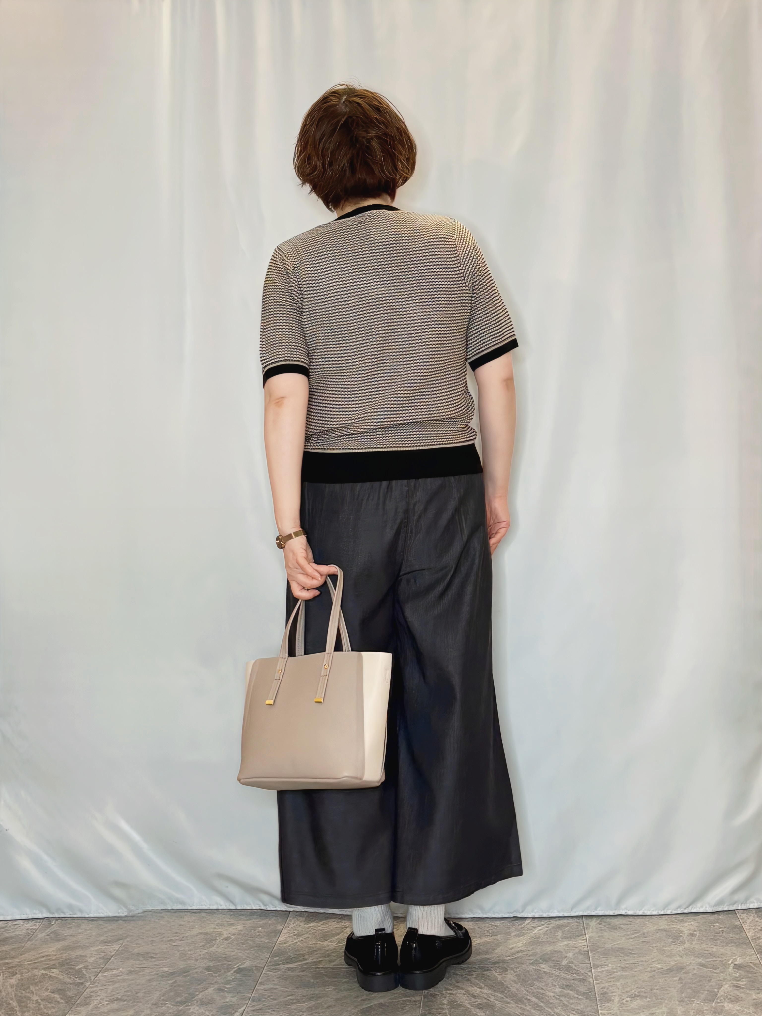 たみさんの「SHOO･LA･RUE｜【洗濯機可/S-LL】金ボタンが上品 カノコ編み配色クルーネックニット」を使ったコーディネート